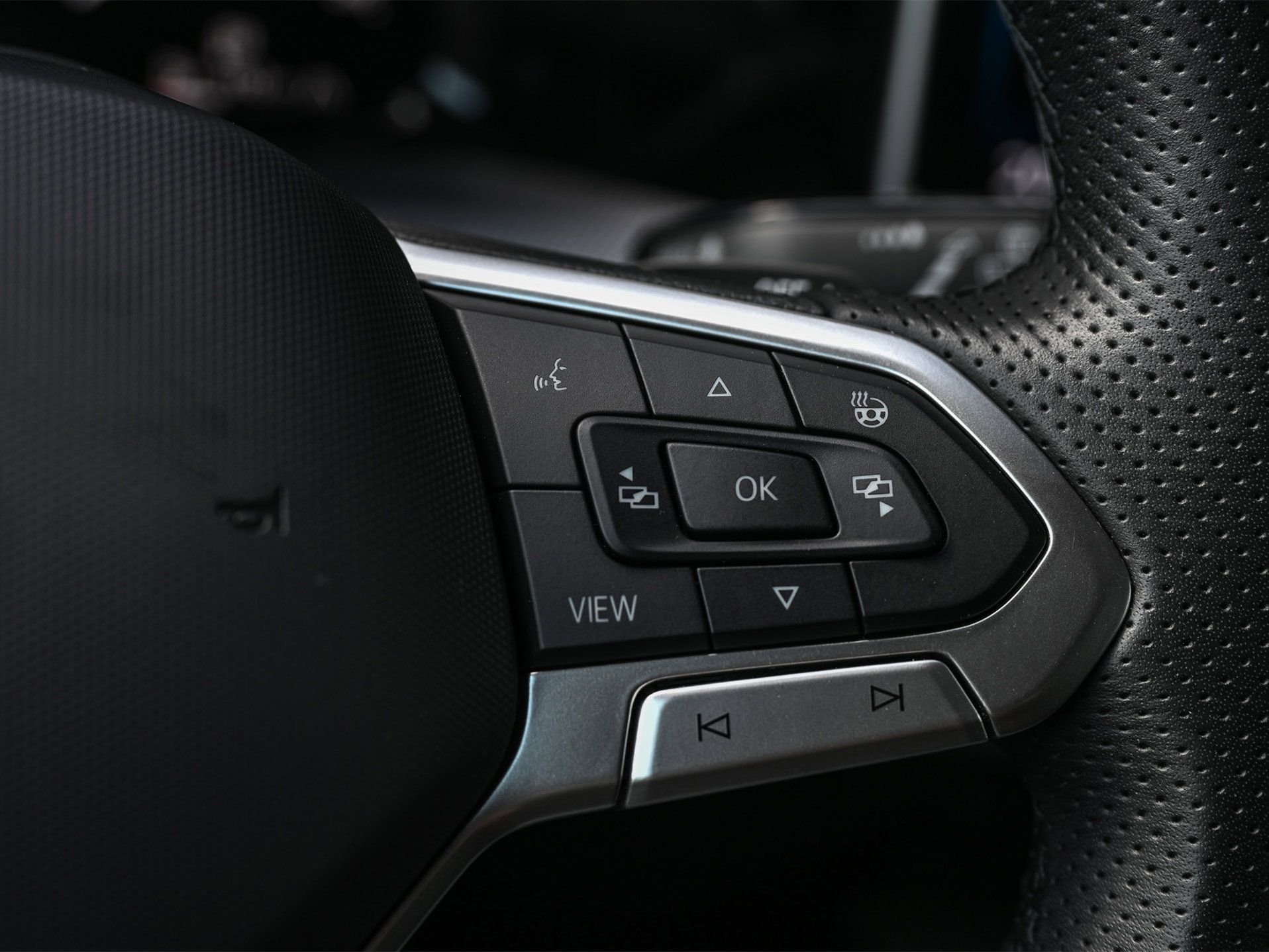 Volkswagen Golf - 31