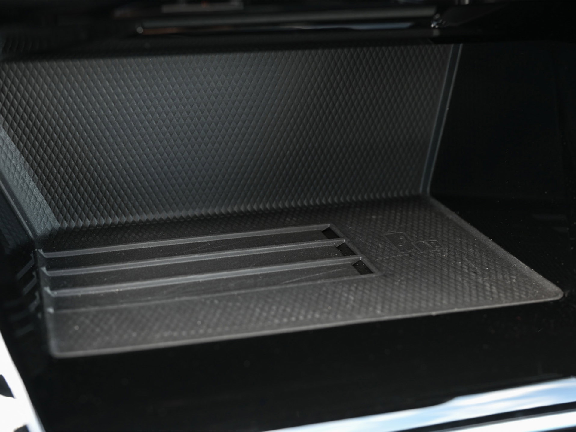 Volkswagen Golf - 34