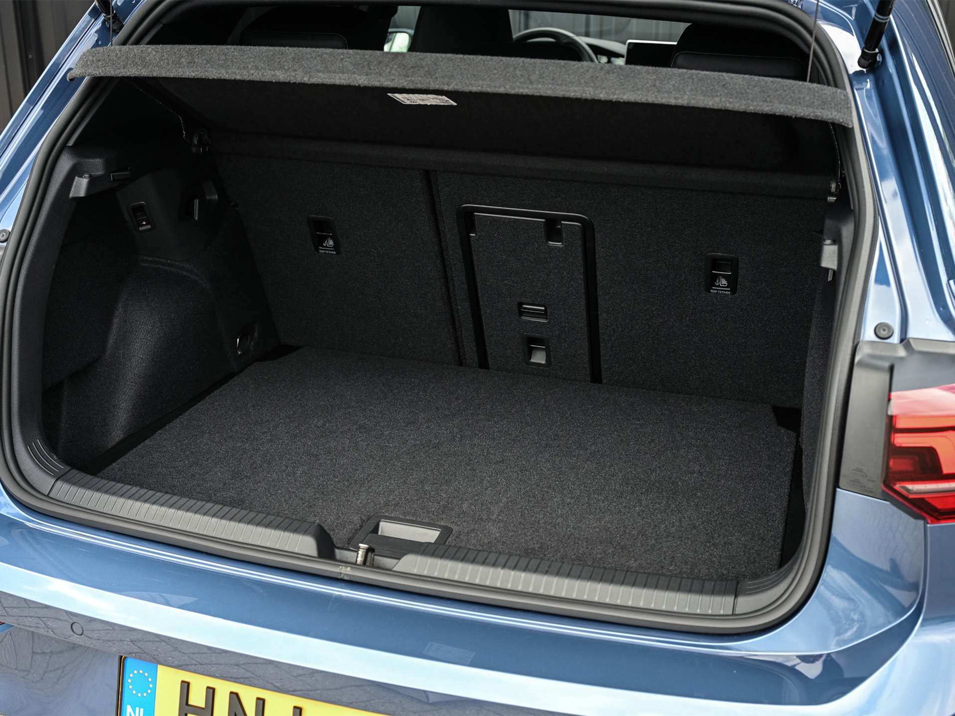 Volkswagen Golf - 45