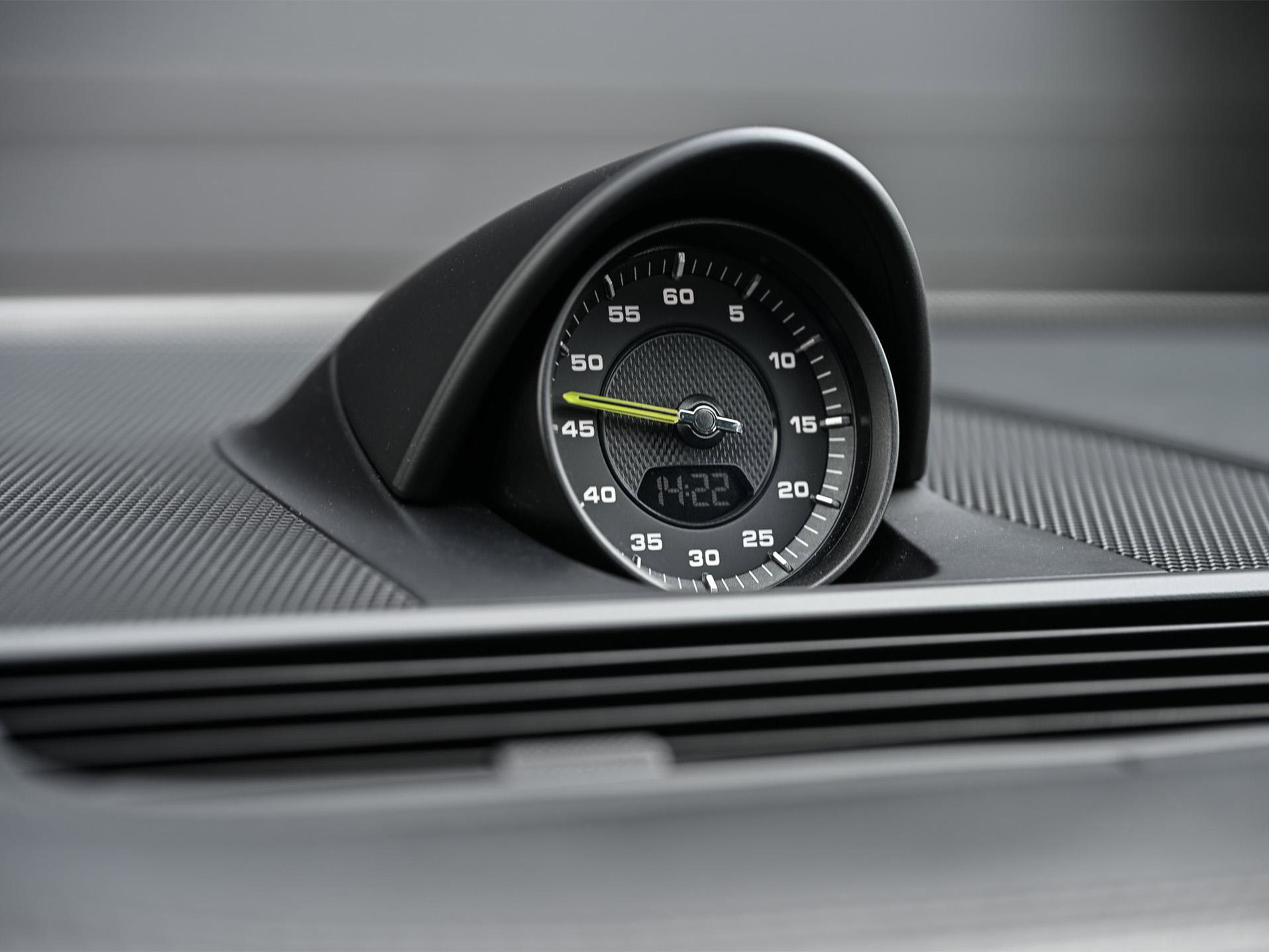 Porsche Panamera - 36