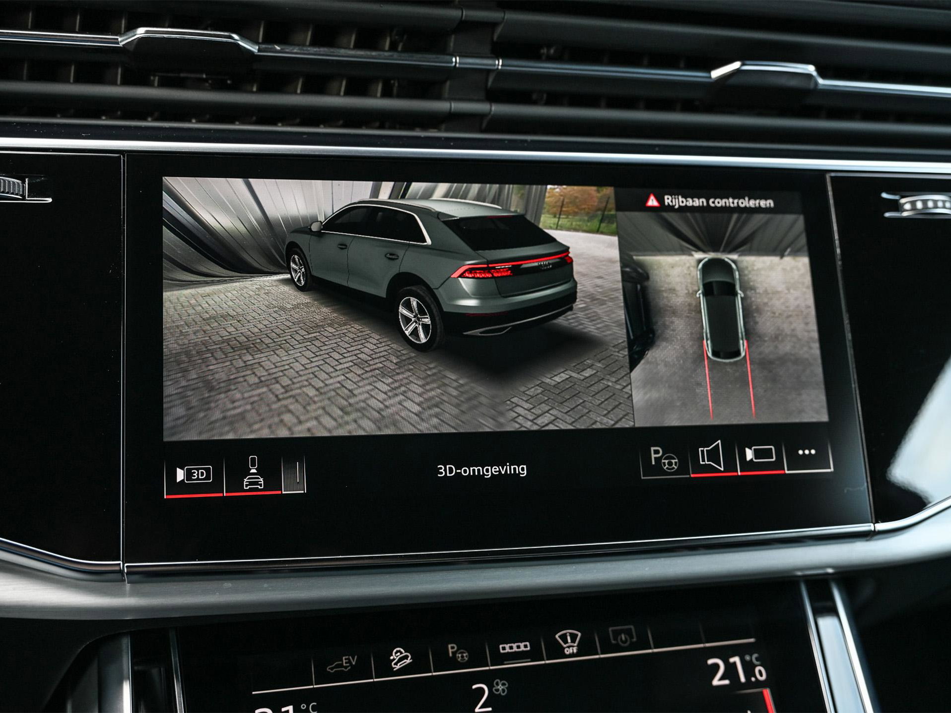Audi Q8 - 16