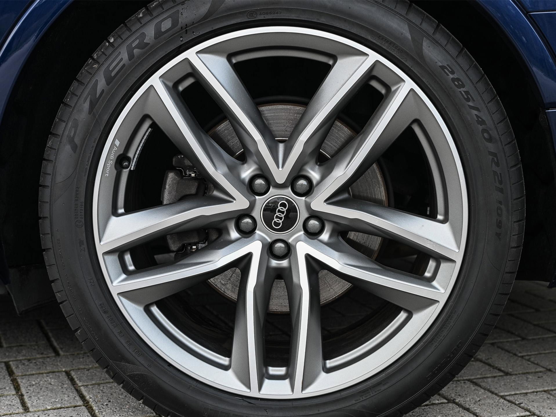 Audi Q7 - 10
