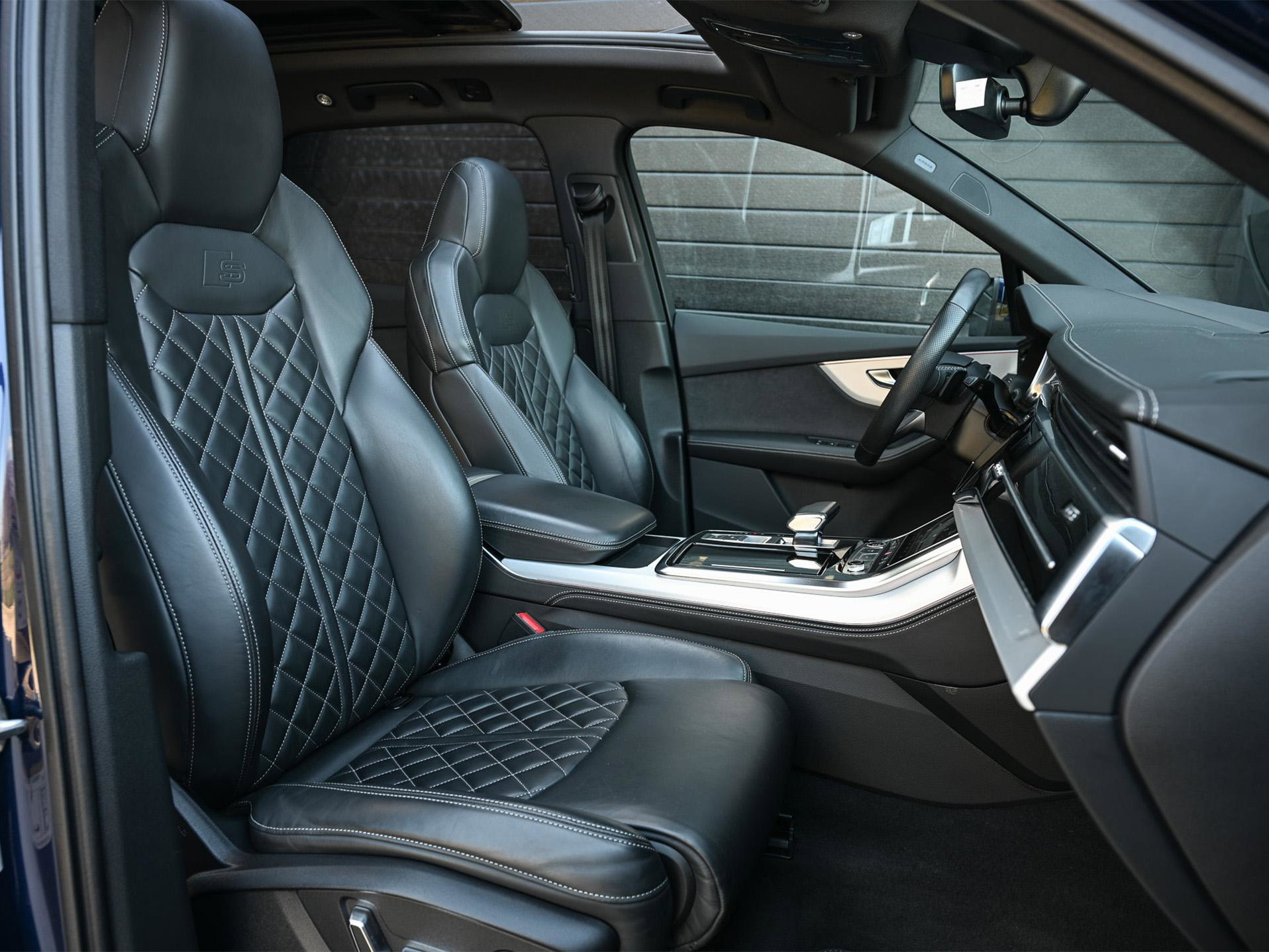 Audi Q7 - 1