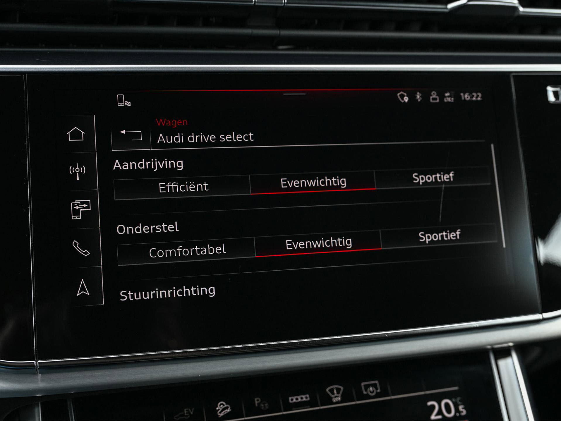 Audi Q8 - 18