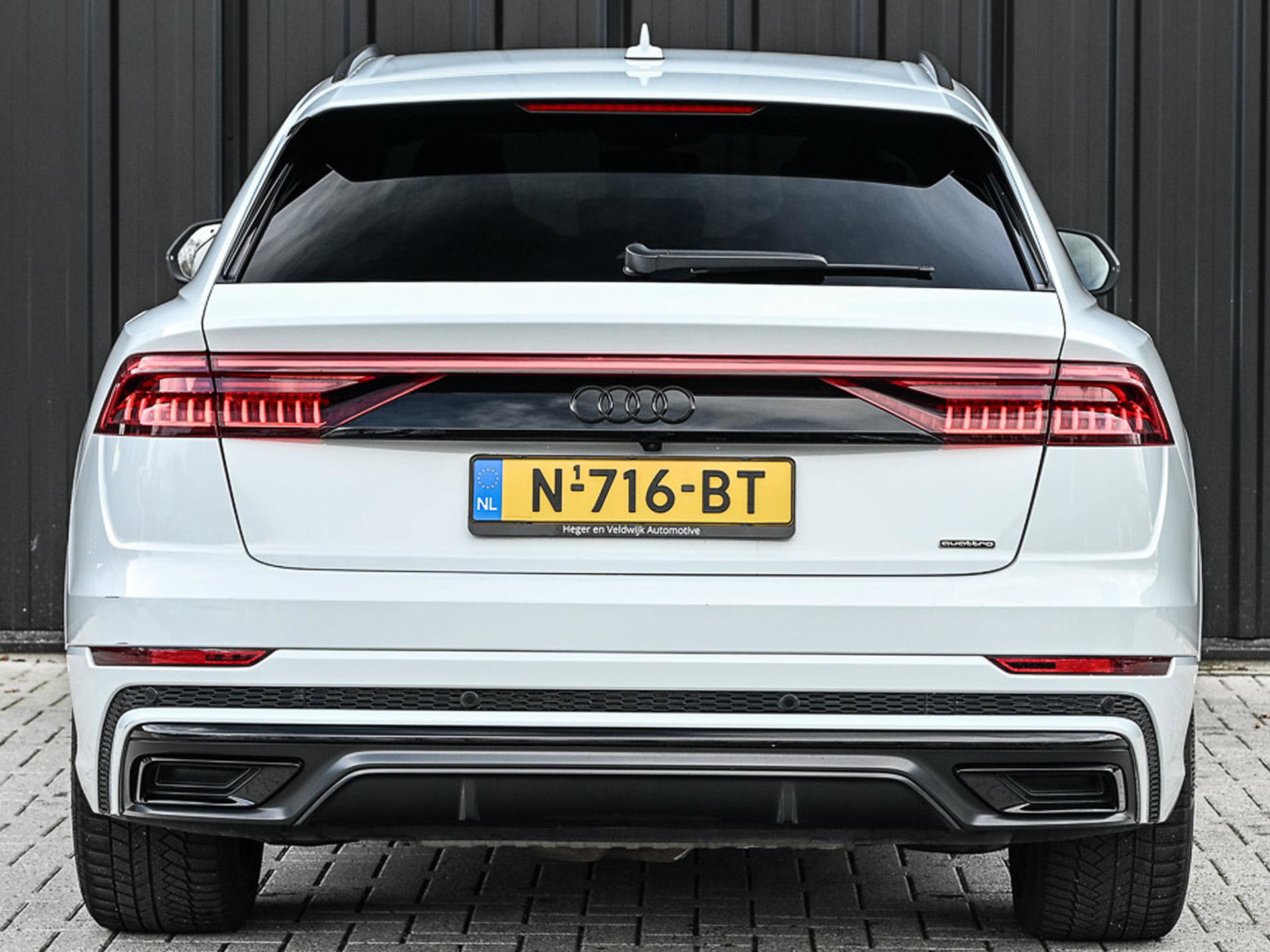 Audi Q8 - 25