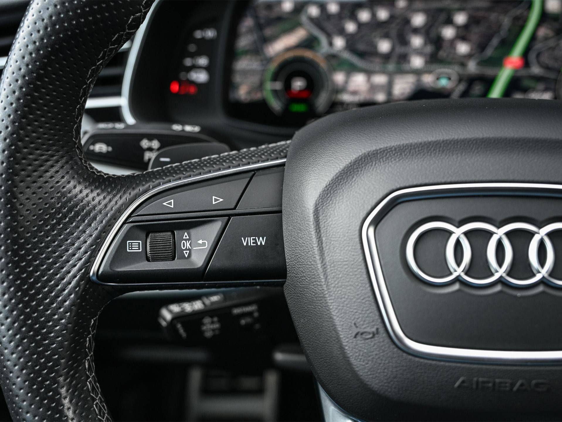 Audi Q8 - 28