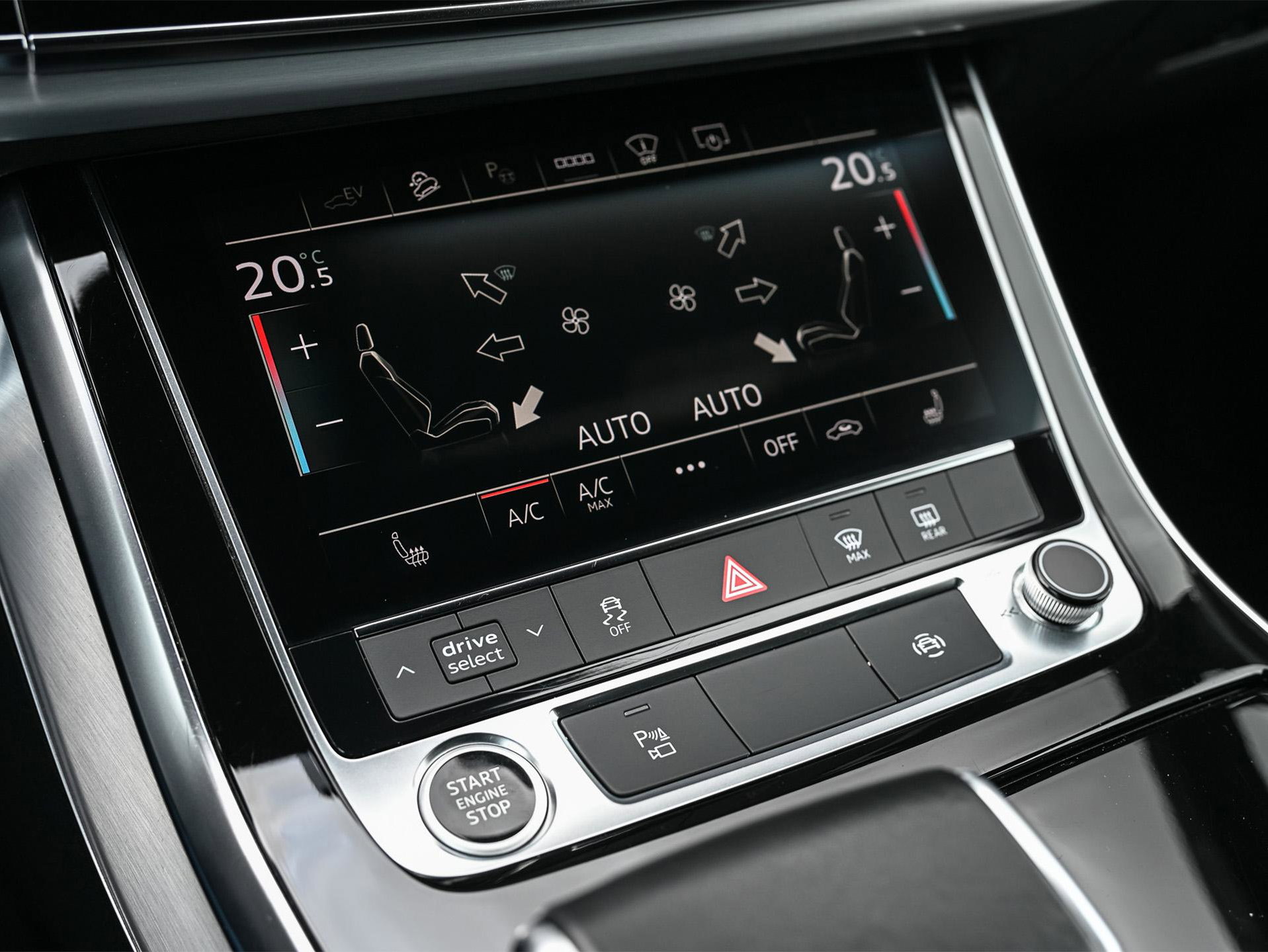 Audi Q8 - 35