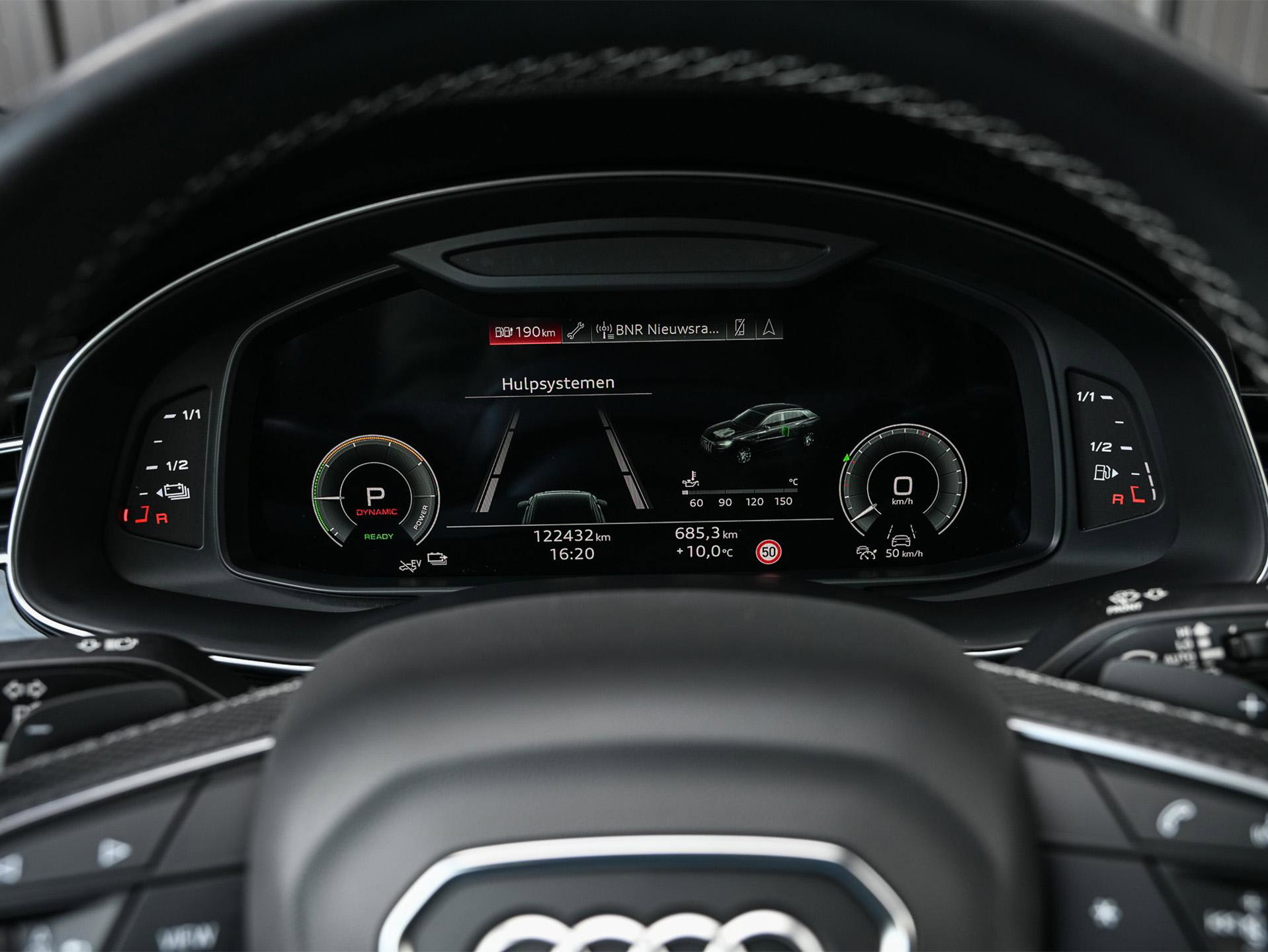 Audi Q8 - 4