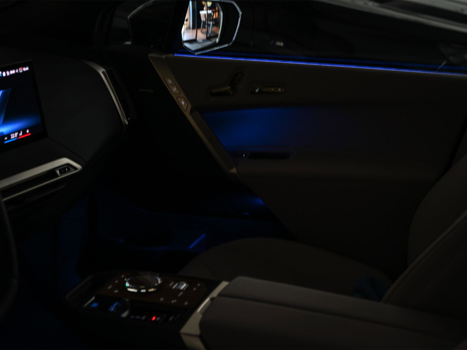 BMW iX - 42
