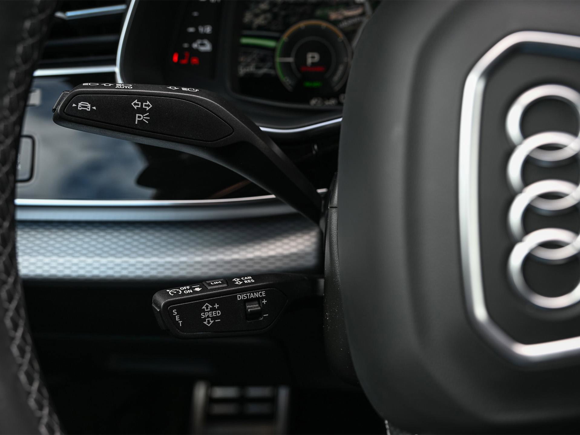 Audi Q8 - 37