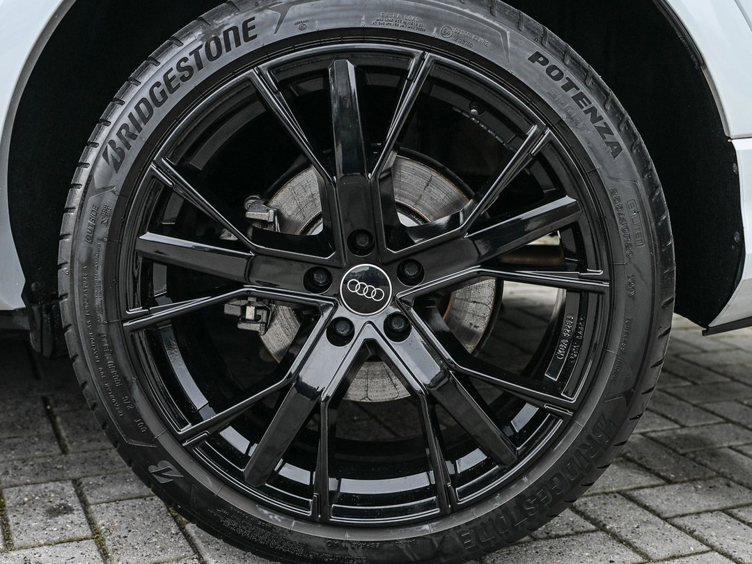 Velgen, lichtmetaal 8,5J x 19 "5-arm-trapezium"-design, Audi Sport