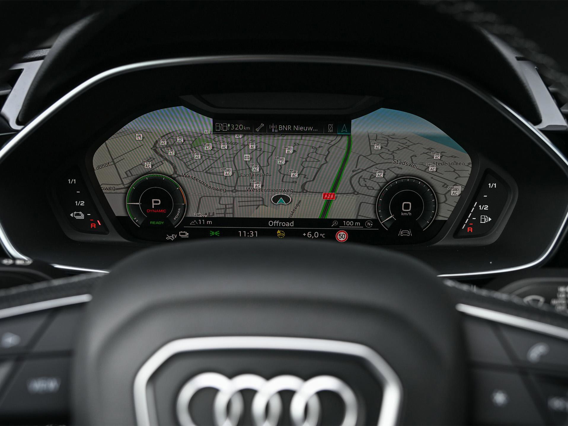 Audi Q3 Sportback - 28