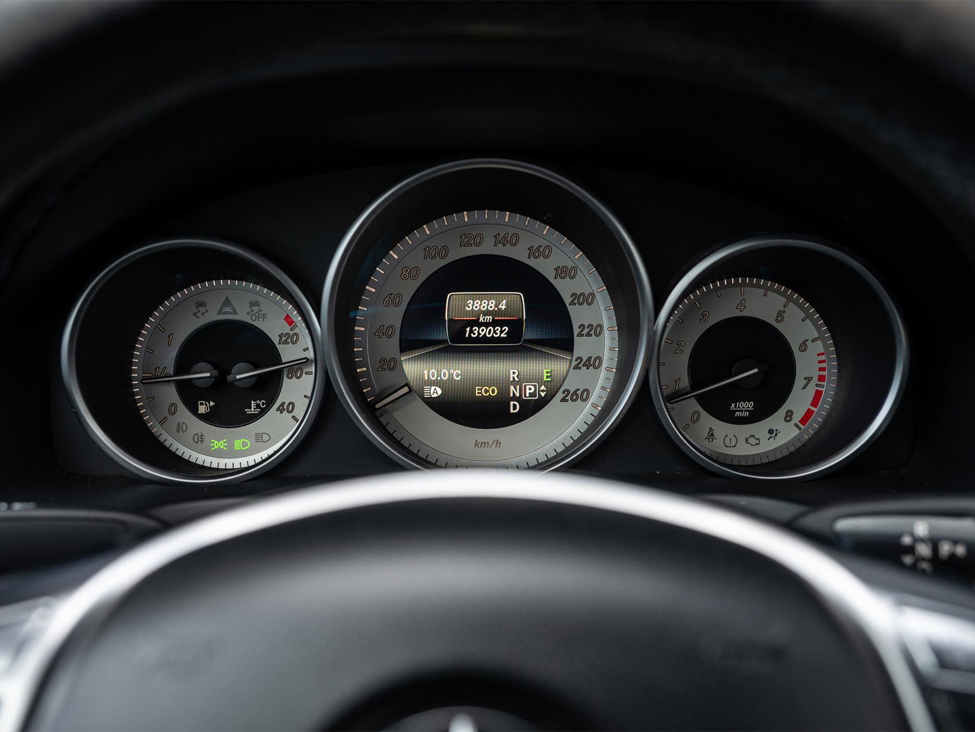 Mercedes-Benz E-Klasse - 4