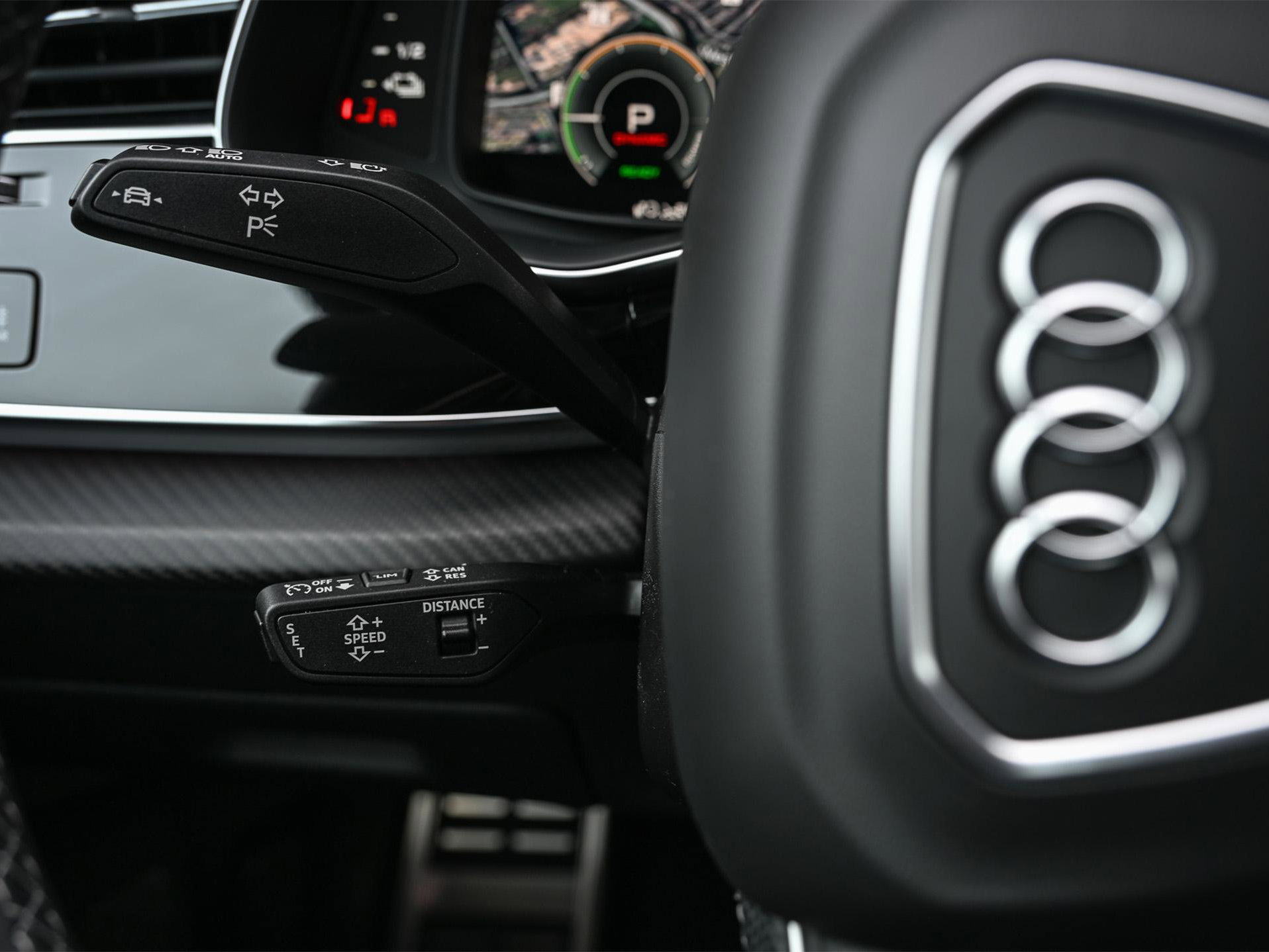 Audi Q8 - 38