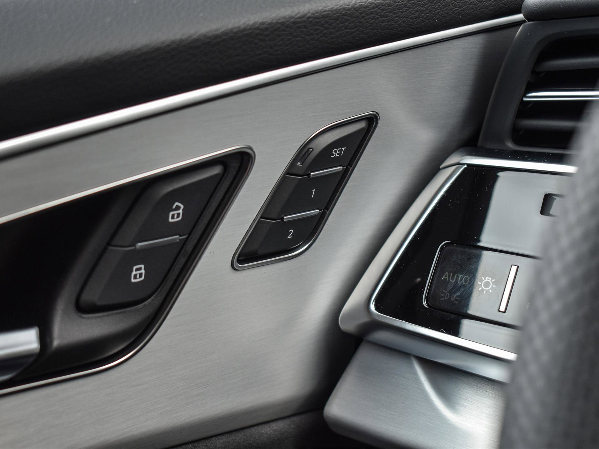 Audi Q8 - 12