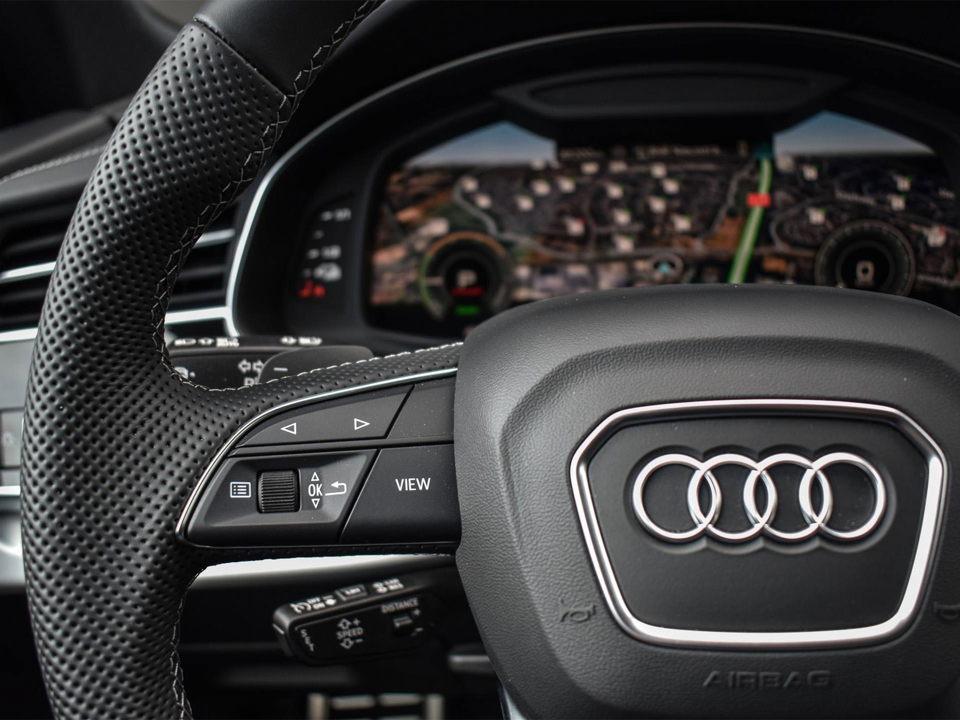Audi Q8 - 34