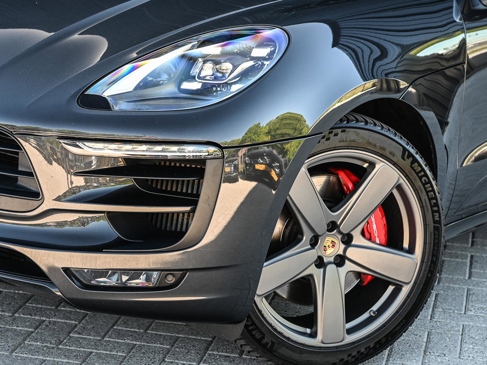 Porsche Macan - 8