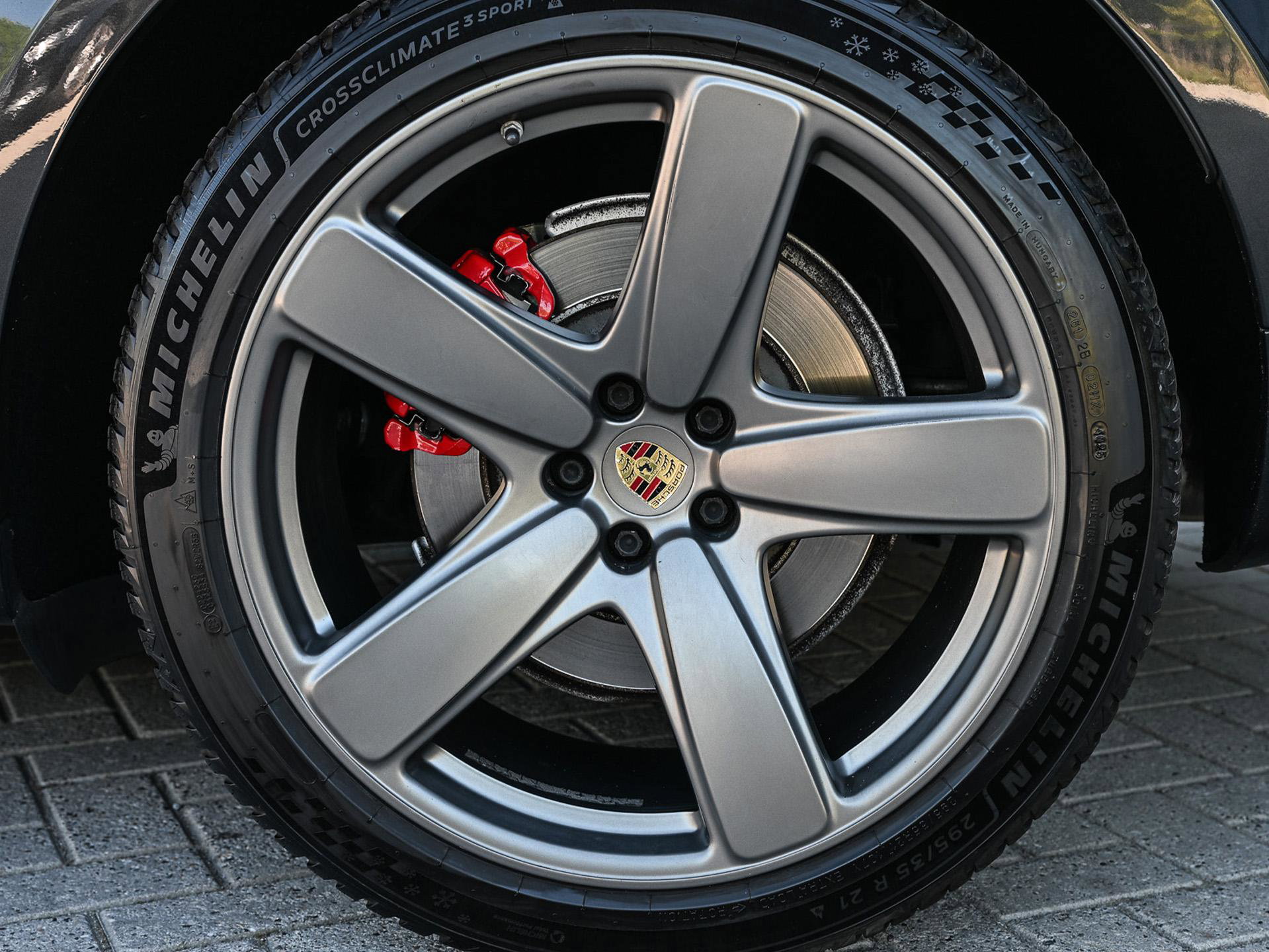 Porsche Macan - 9