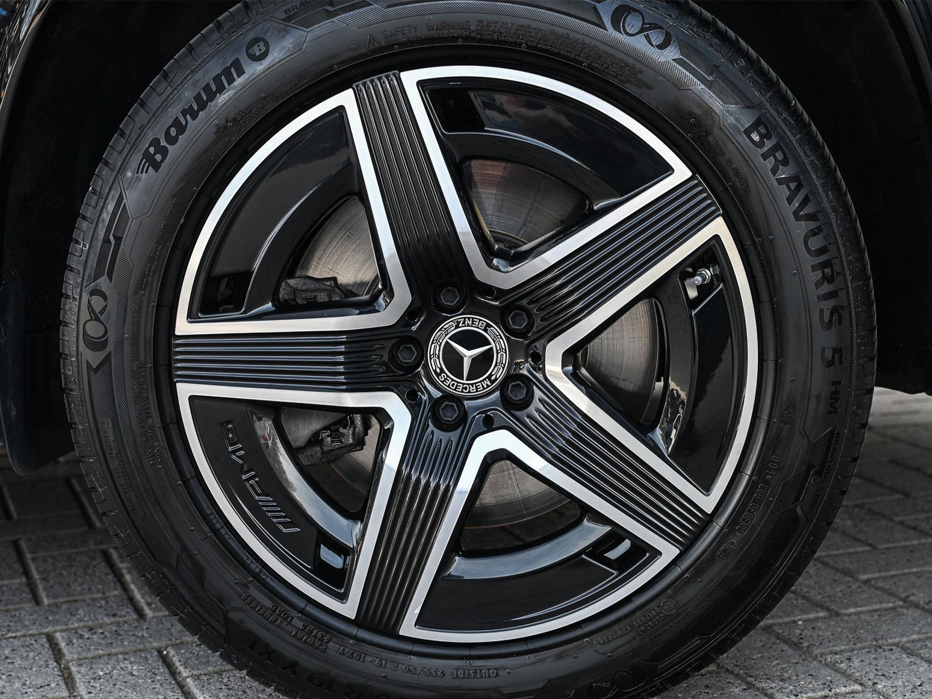 Mercedes-Benz GLC - 9