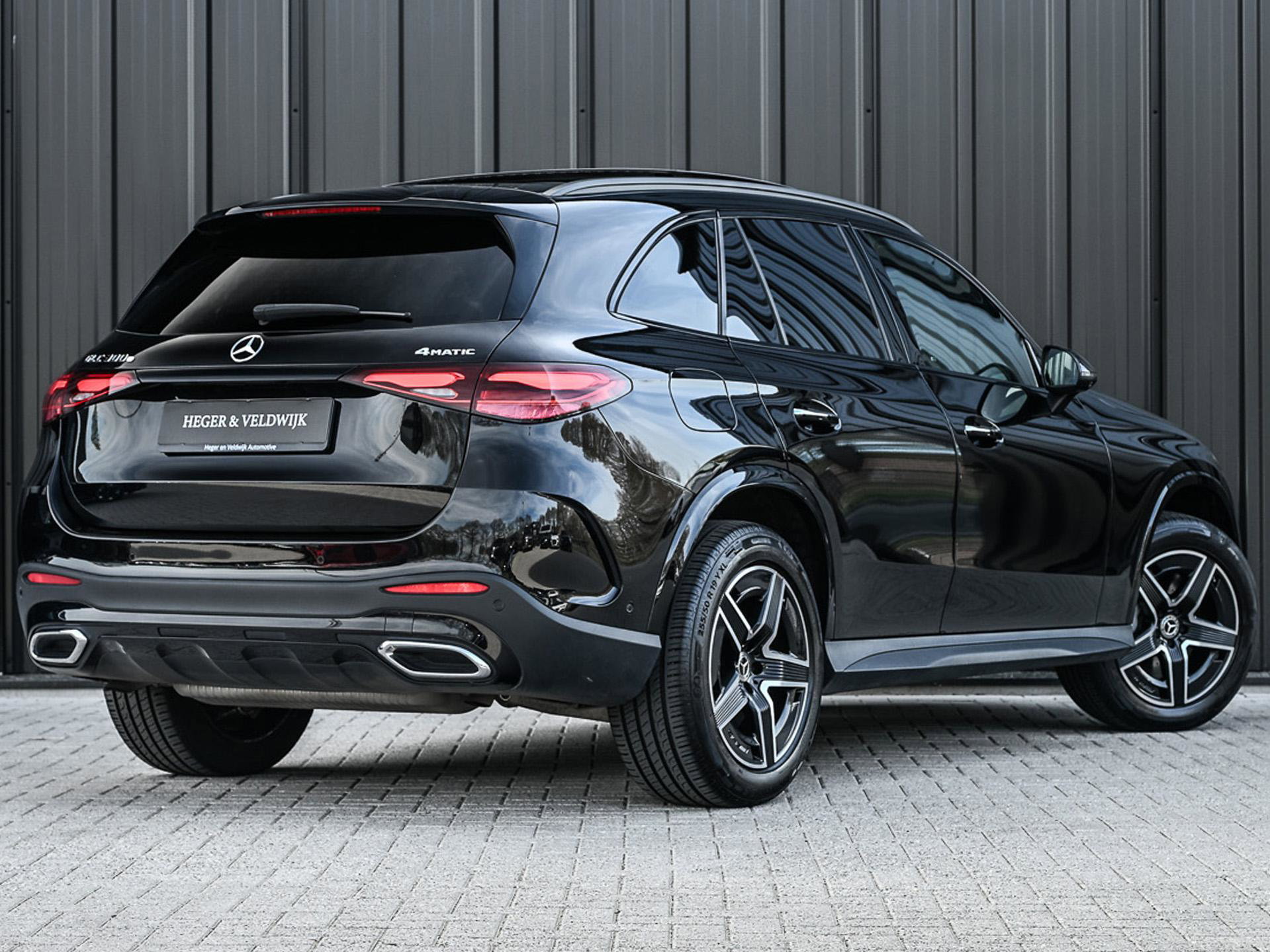 Mercedes-Benz GLC - 2