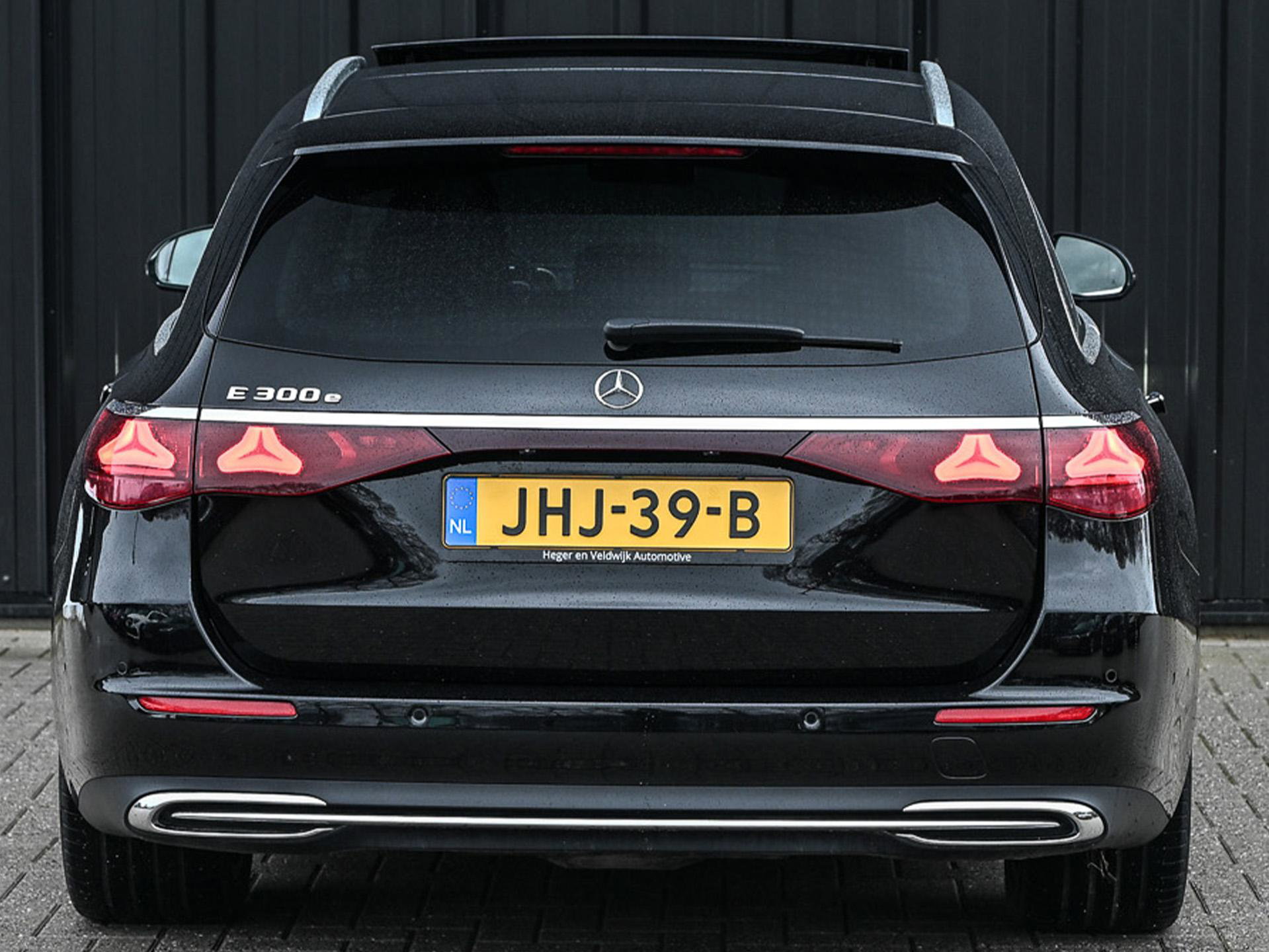 Mercedes-Benz E-Klasse - 25