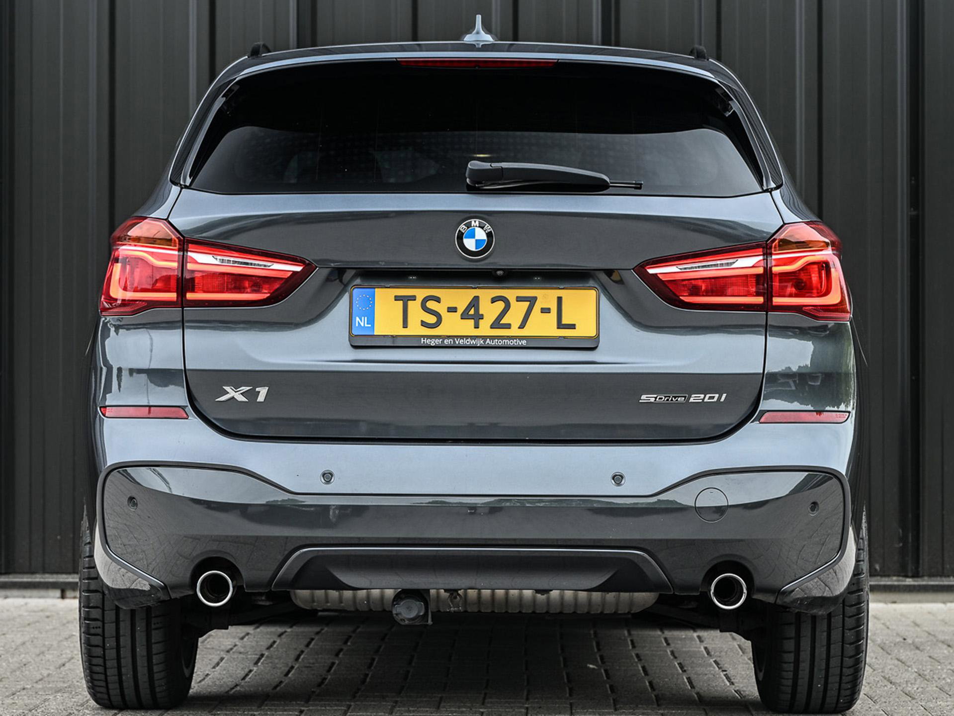 BMW X1 - 17