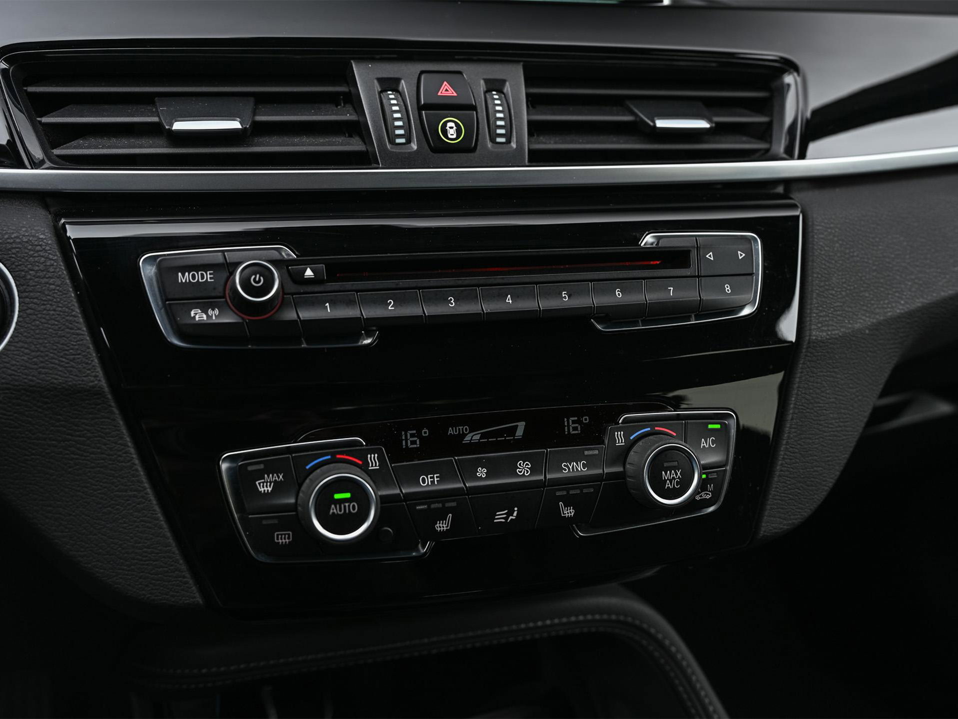 BMW X1 - 28