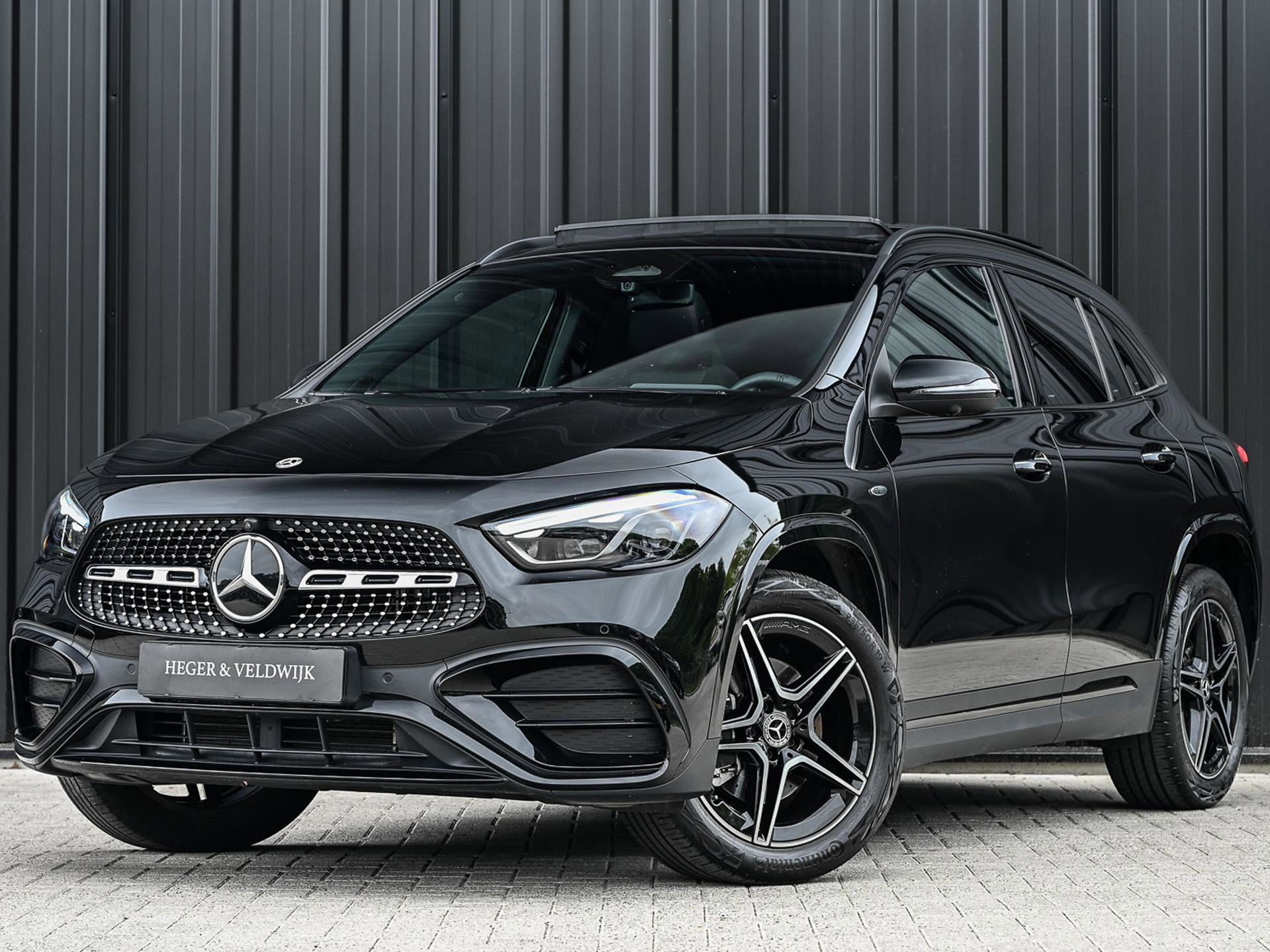 Mercedes-Benz GLA - 0