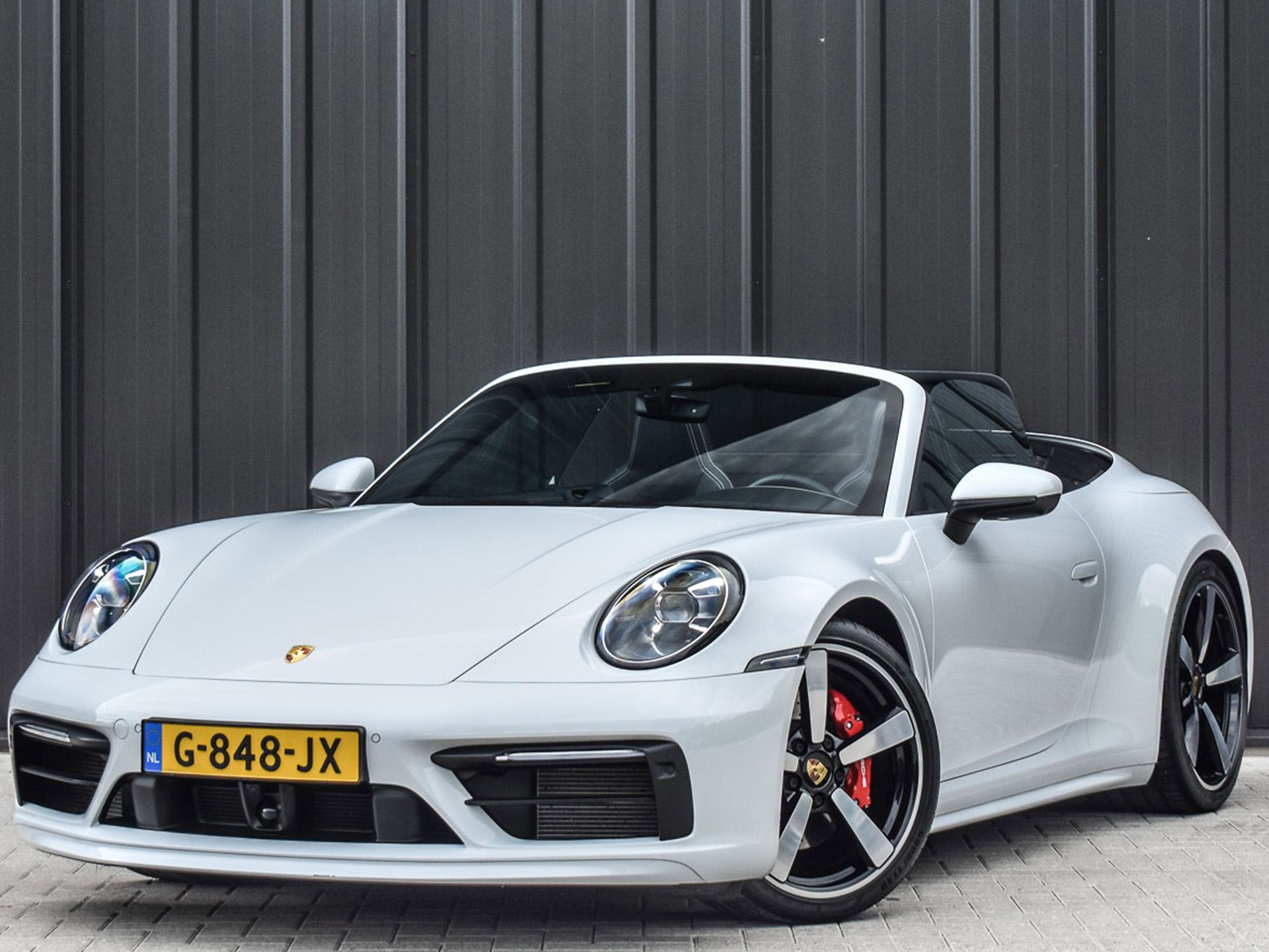 Porsche 911 - 0