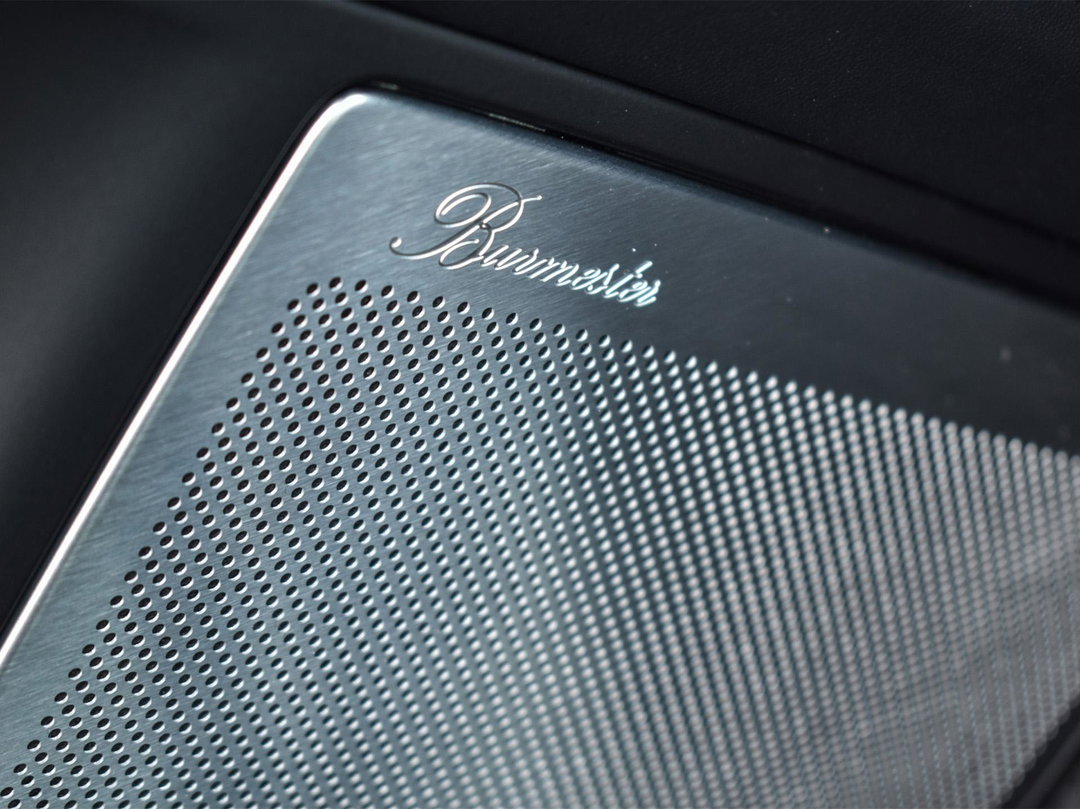 Burmester® High-End SurroundSound-System