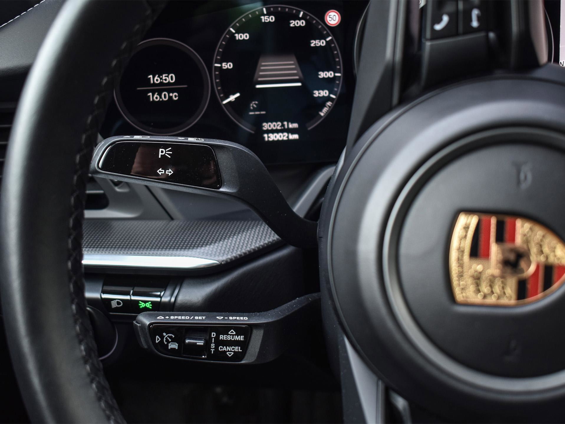 Porsche 911 - 32