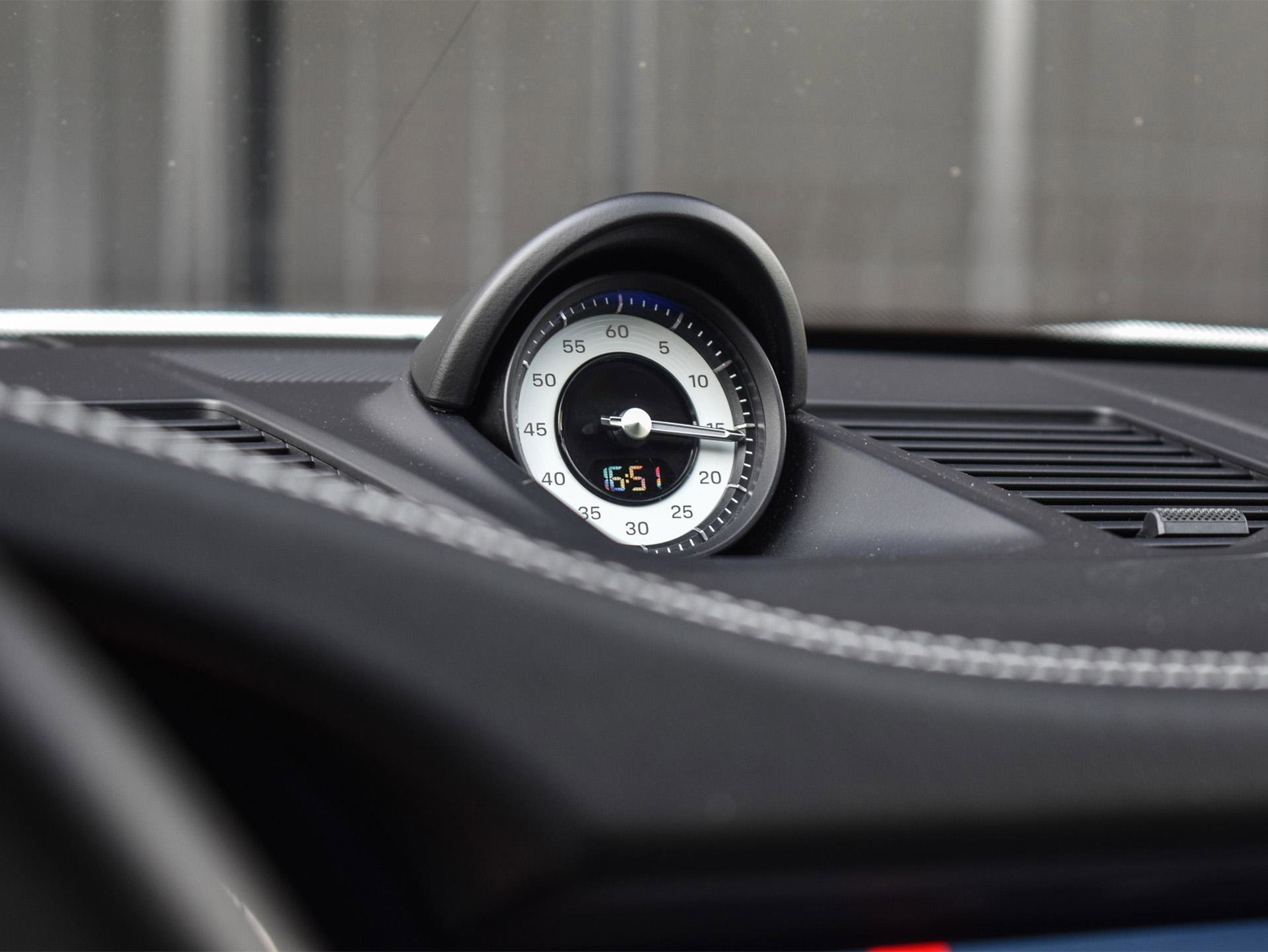 Porsche 911 - 42