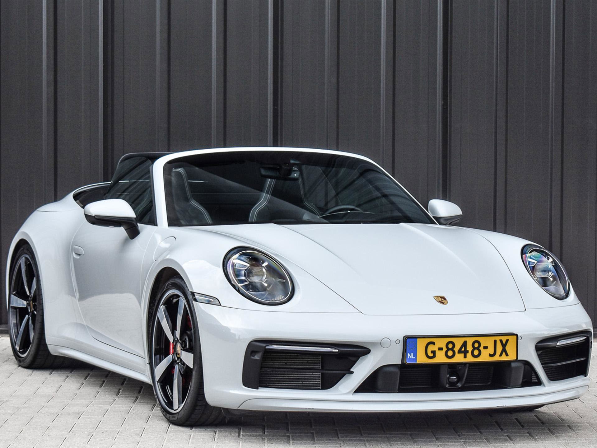 Porsche 911 - 52