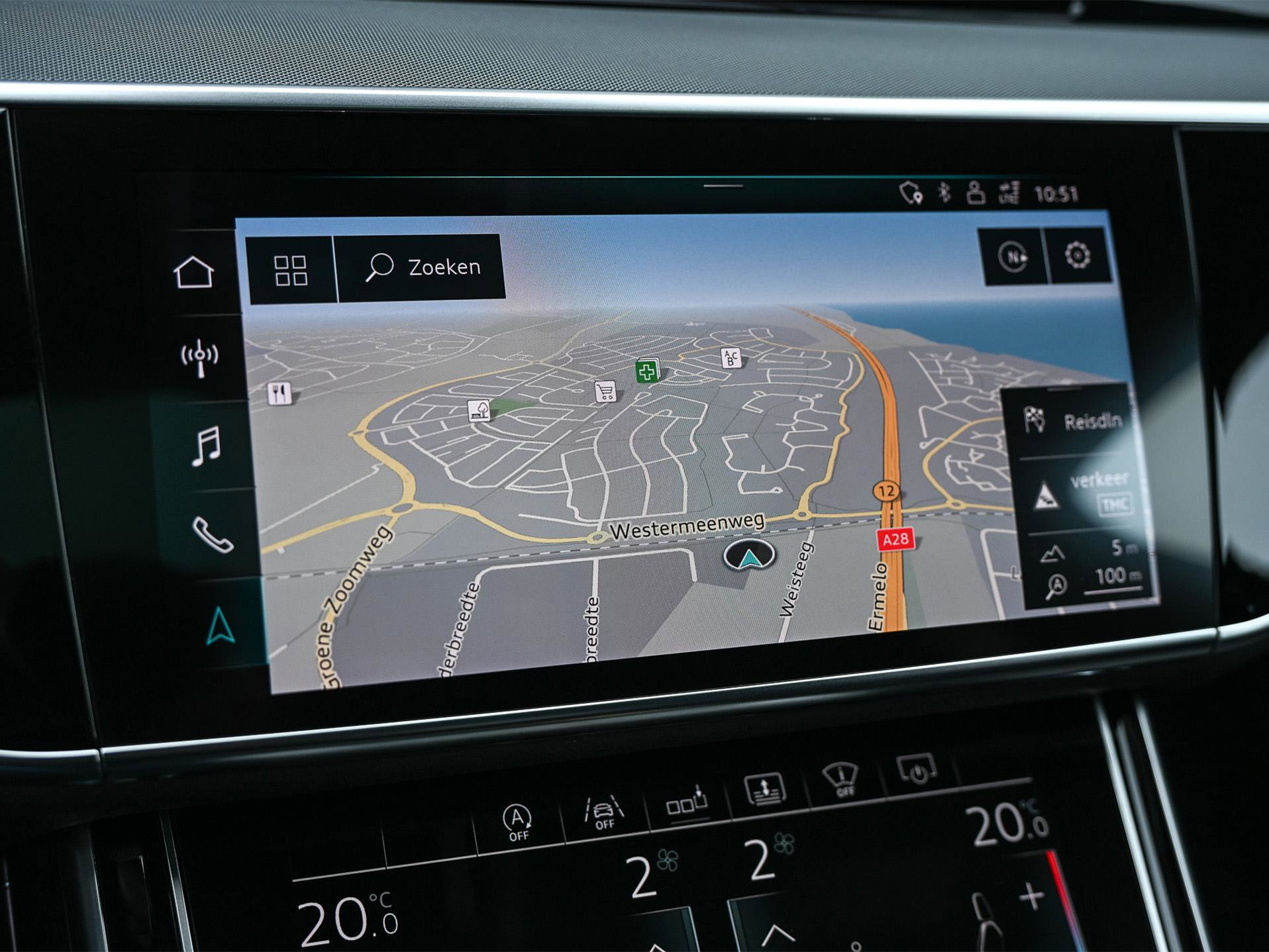 Audi A8 - 5