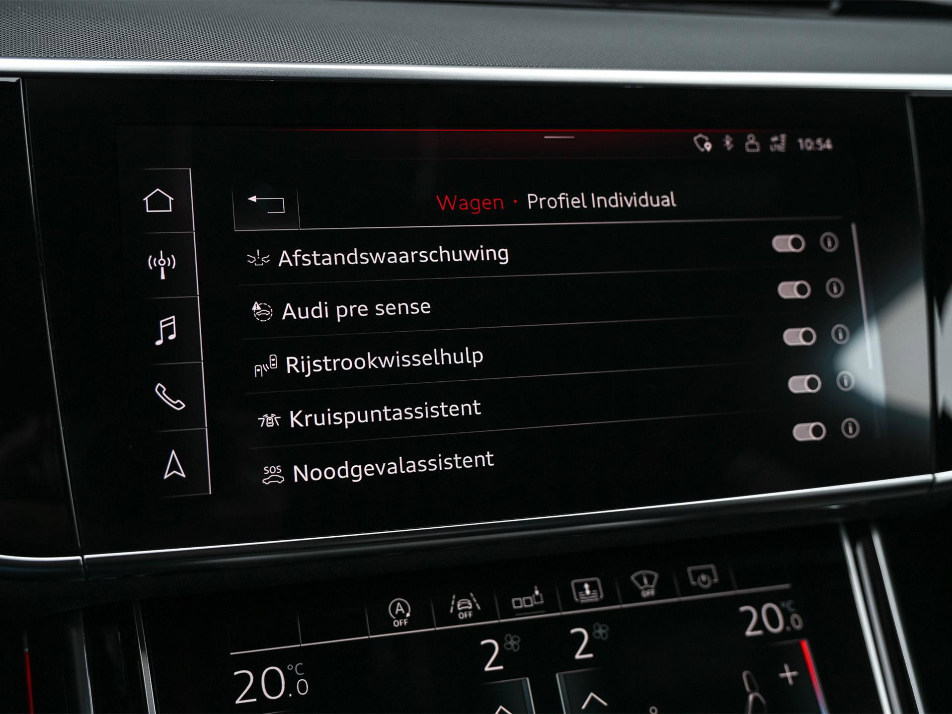 Audi A8 - 24