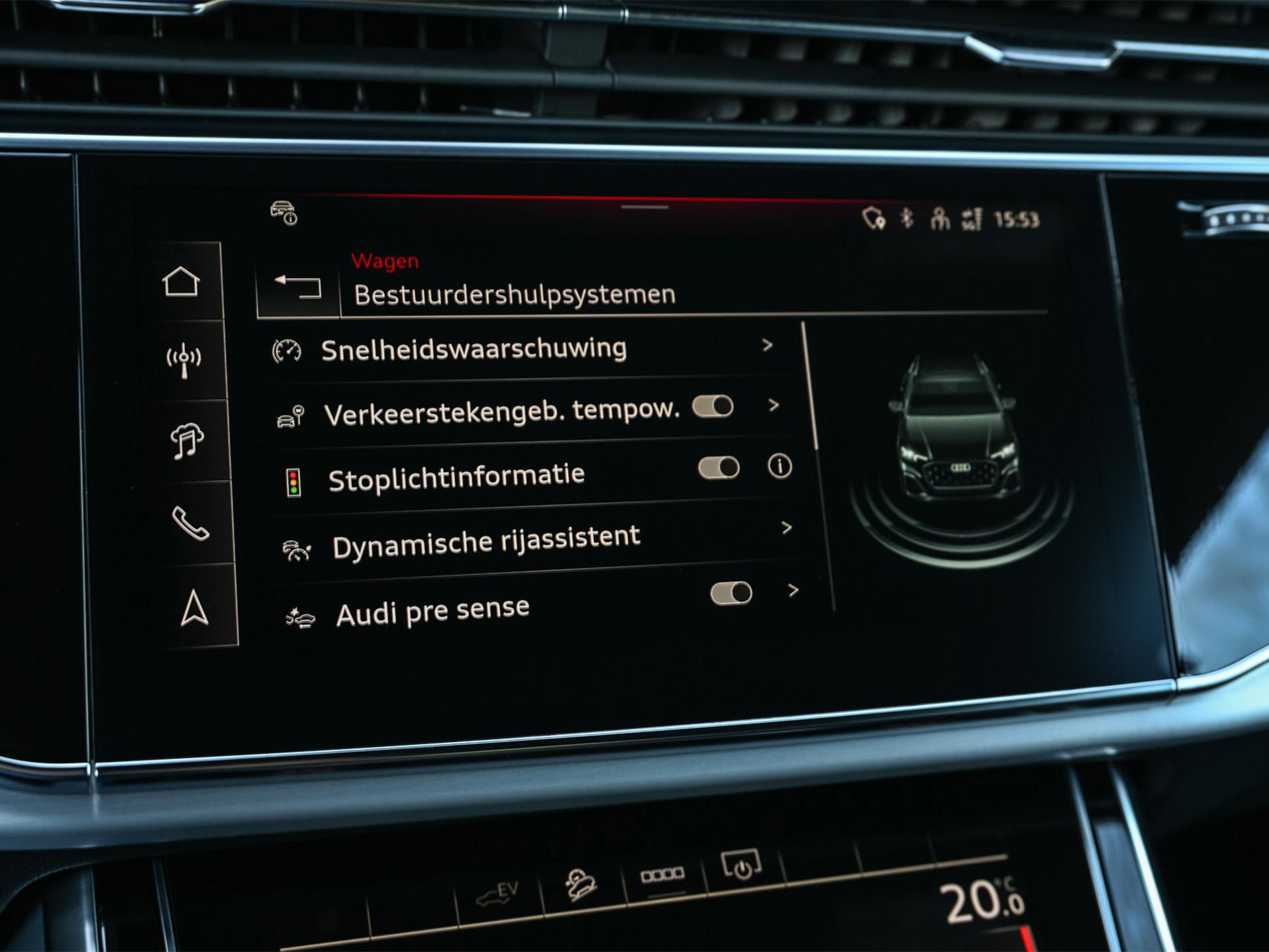 Audi Q8 - 18