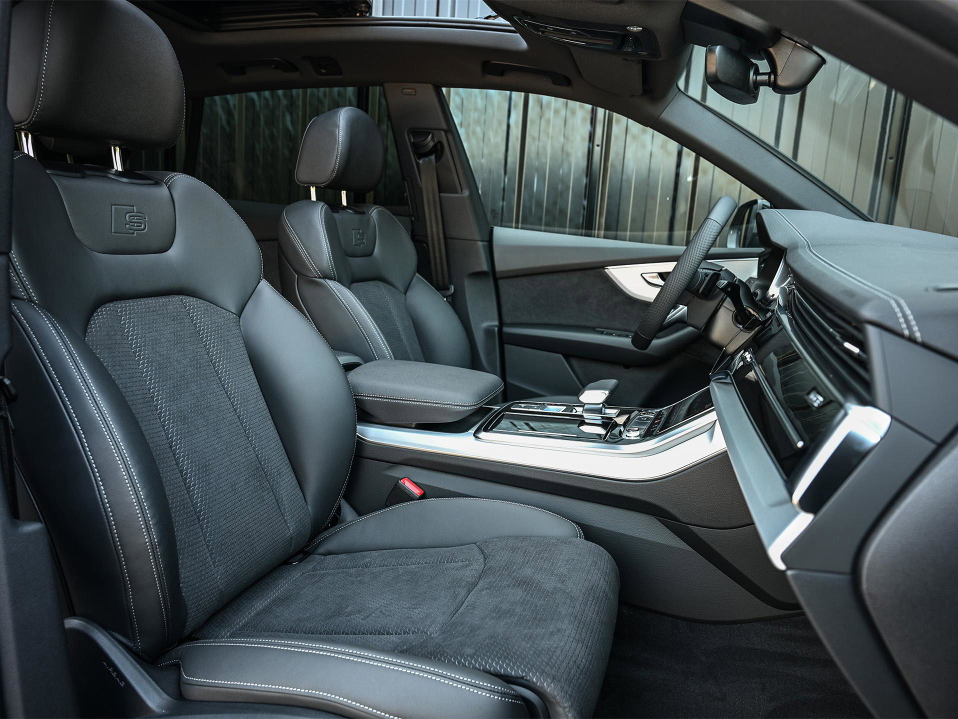 Audi Q8 - 1