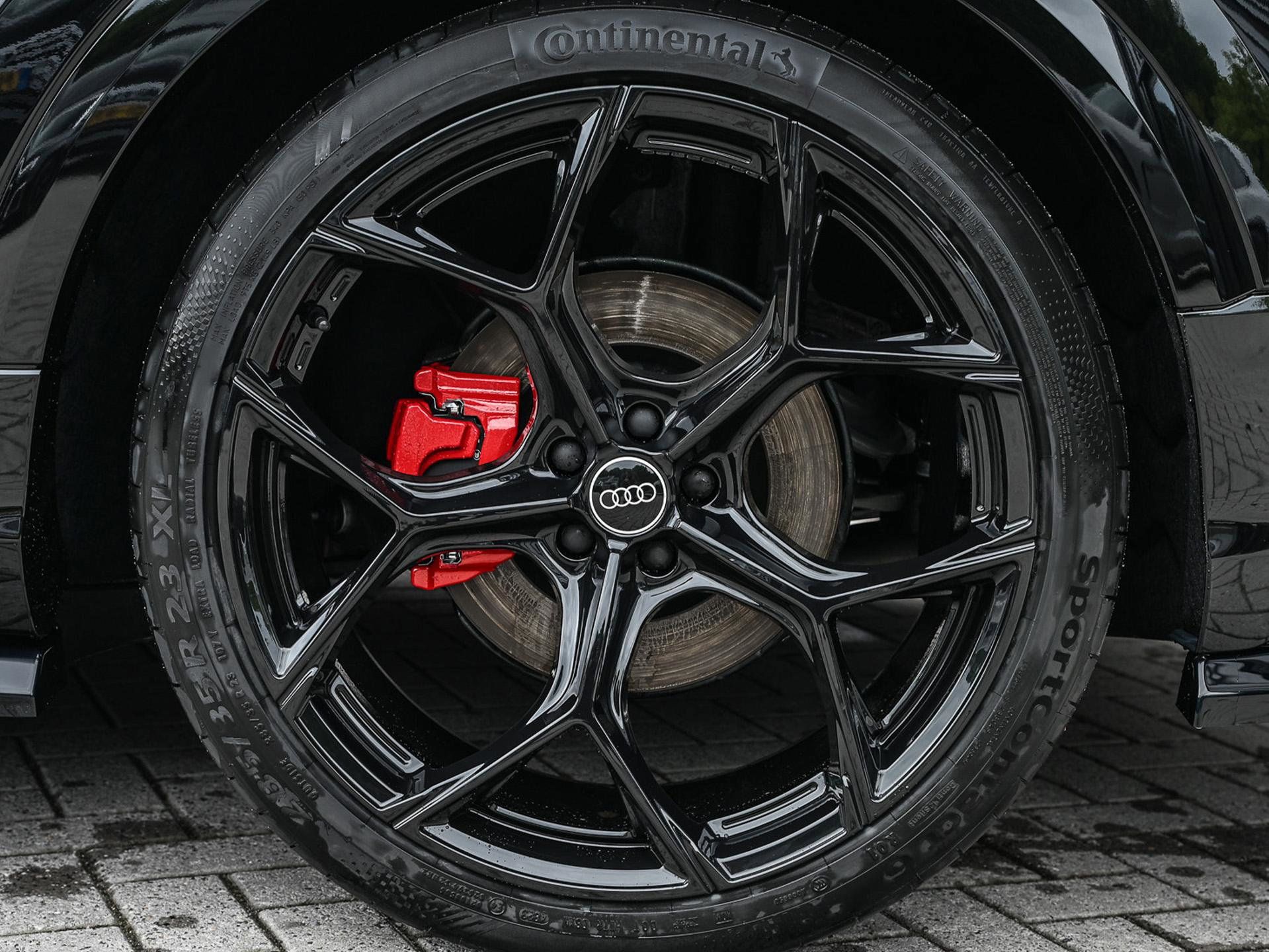 Audi Q8 - 9