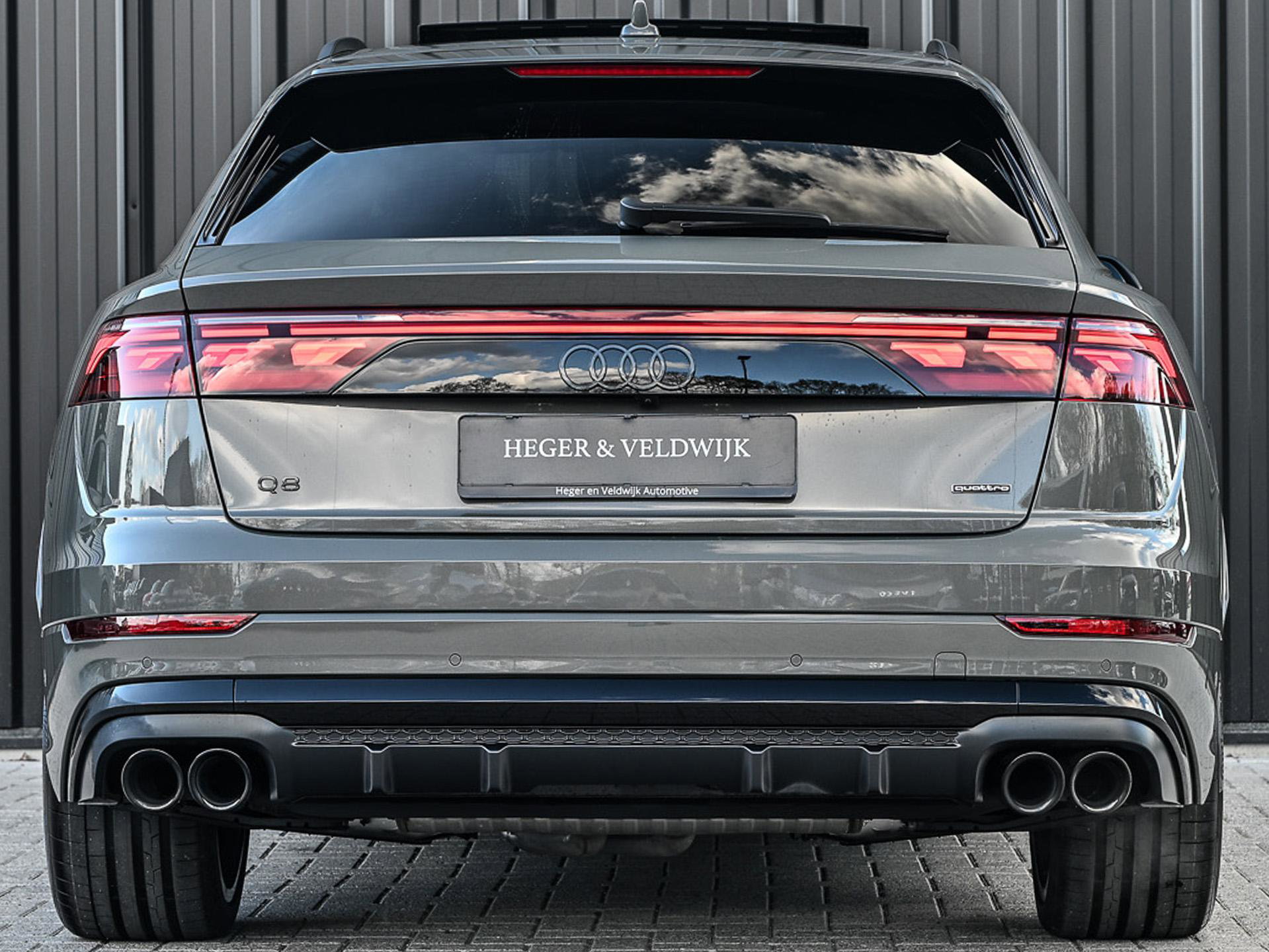 Audi Q8 - 32