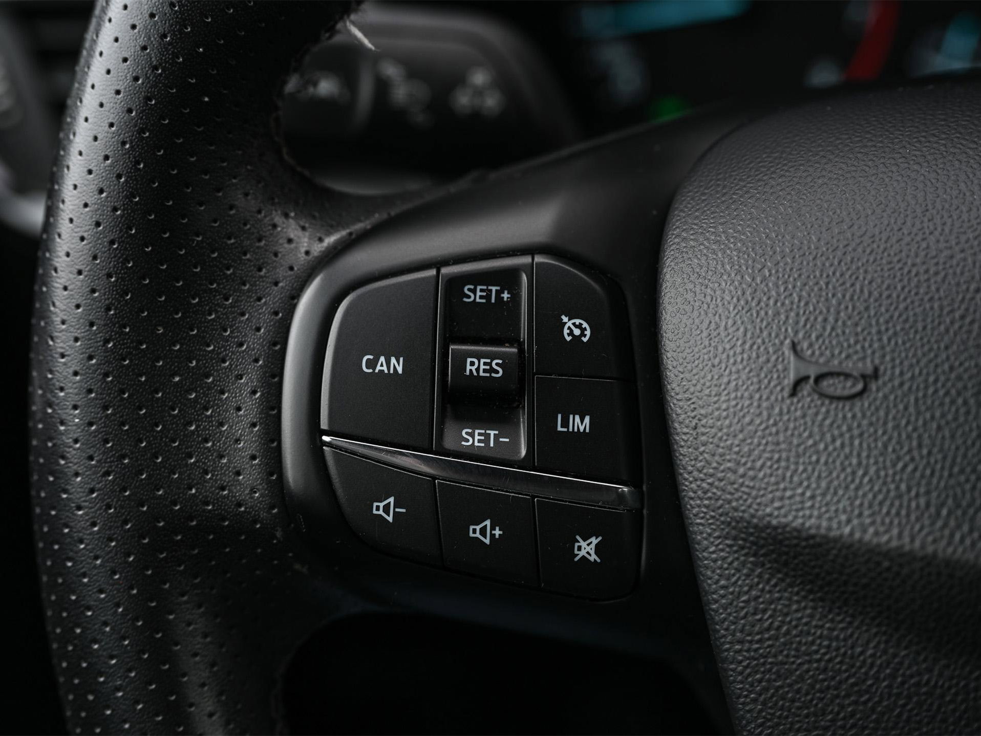 Ford Fiesta - 23