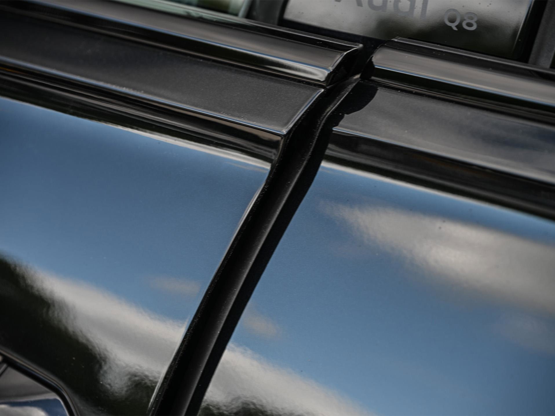 Audi Q8 - 35