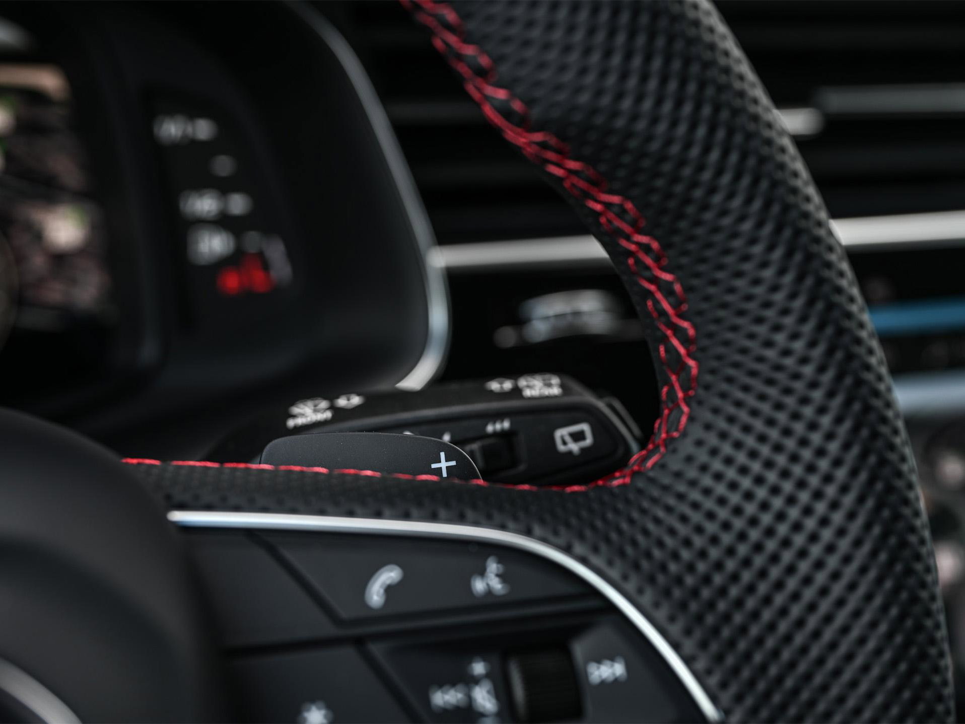 Audi Q8 - 42