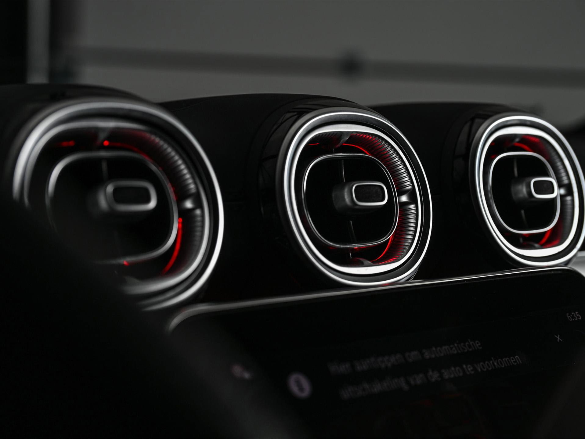 Mercedes-Benz GLC - 26