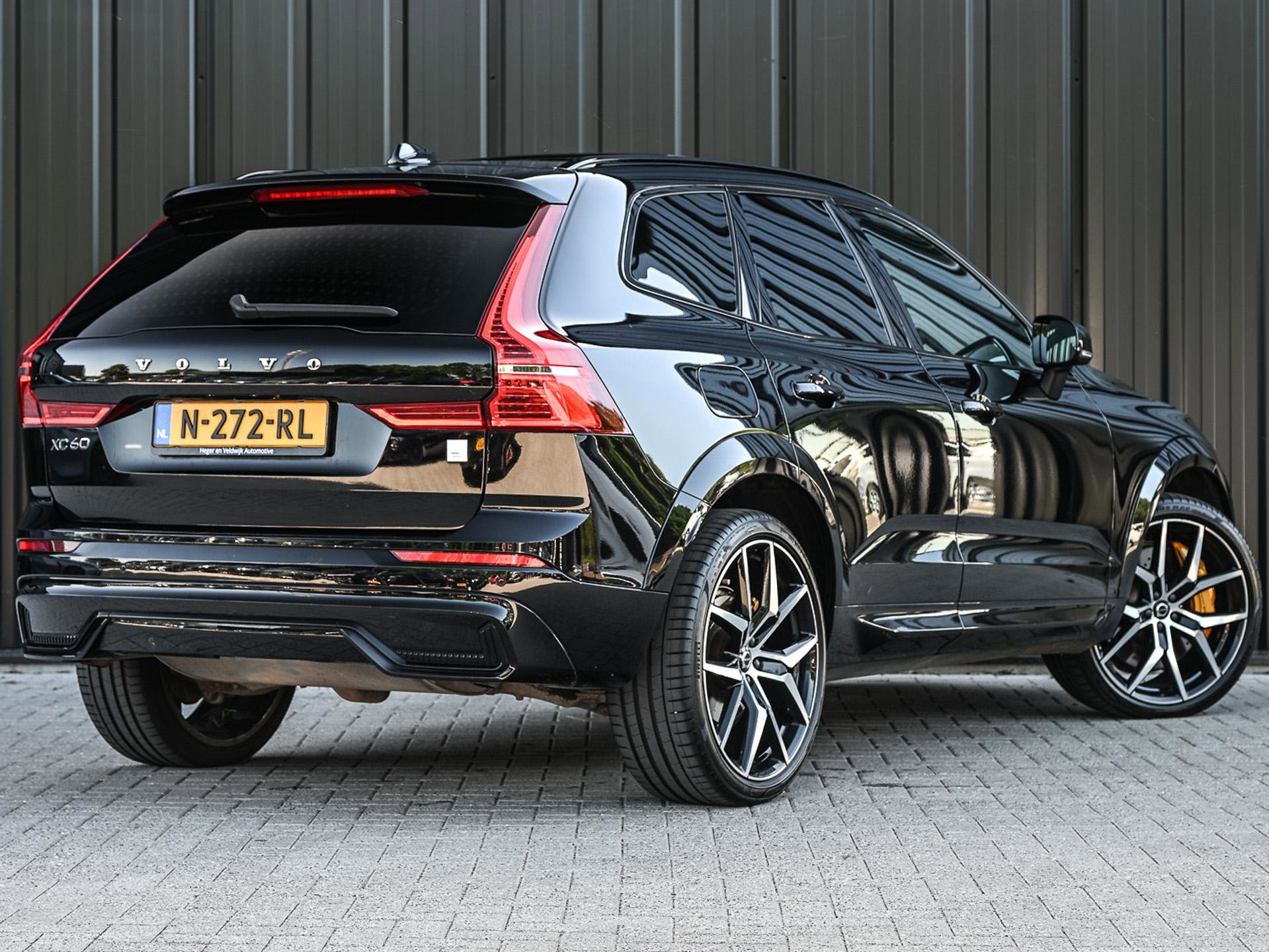 Volvo XC60 - 2
