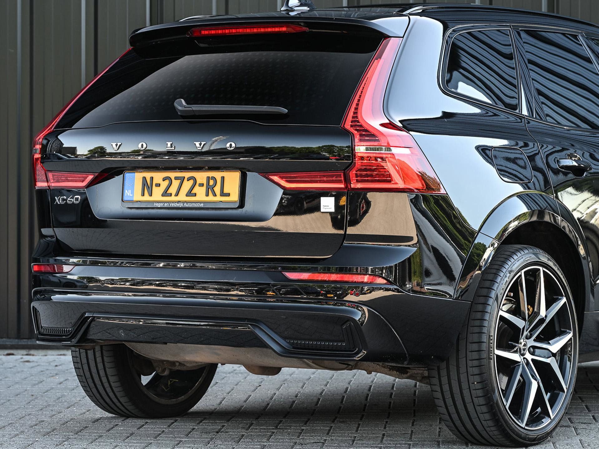 Volvo XC60 - 40