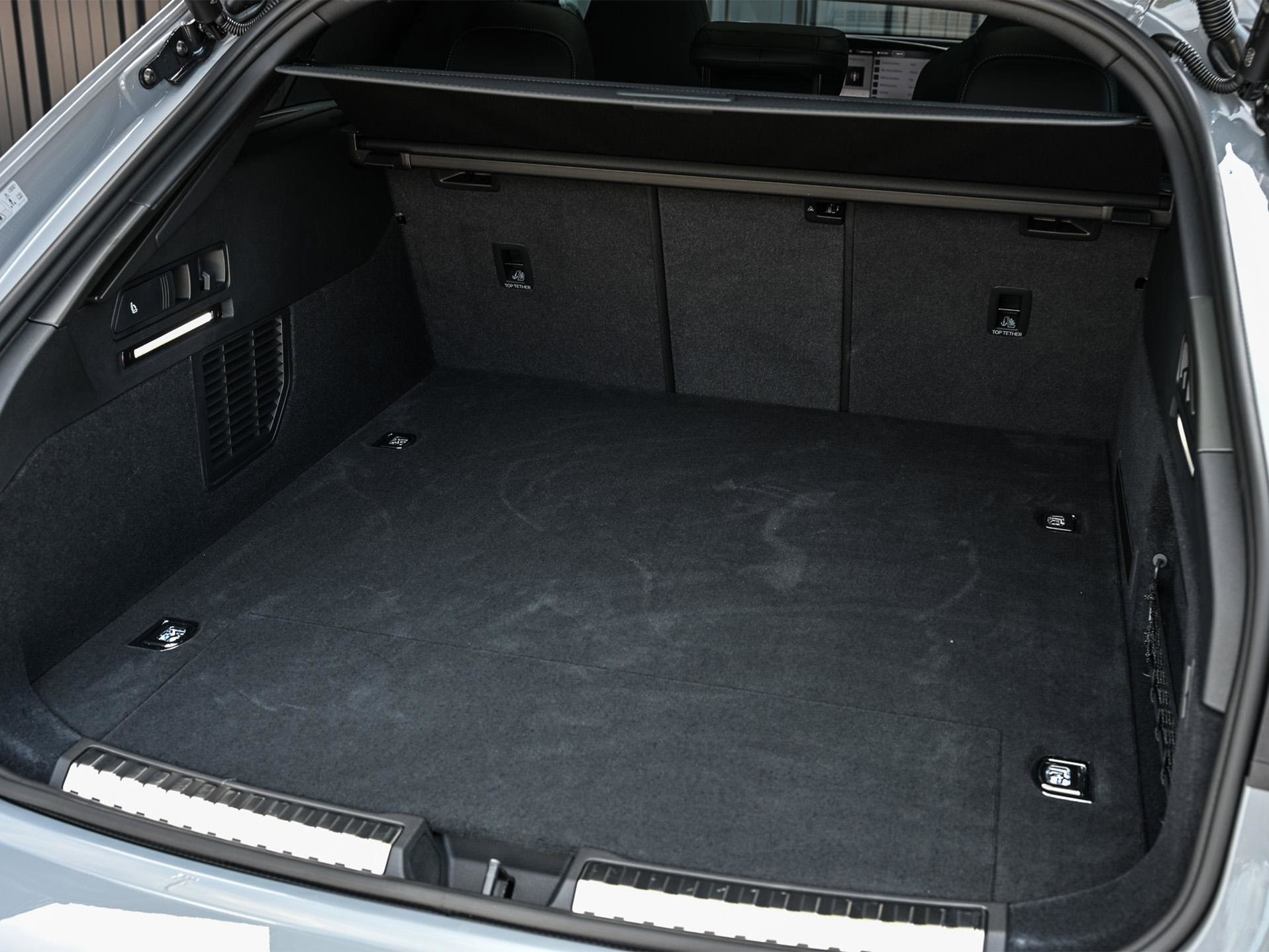 Audi A6 - 64