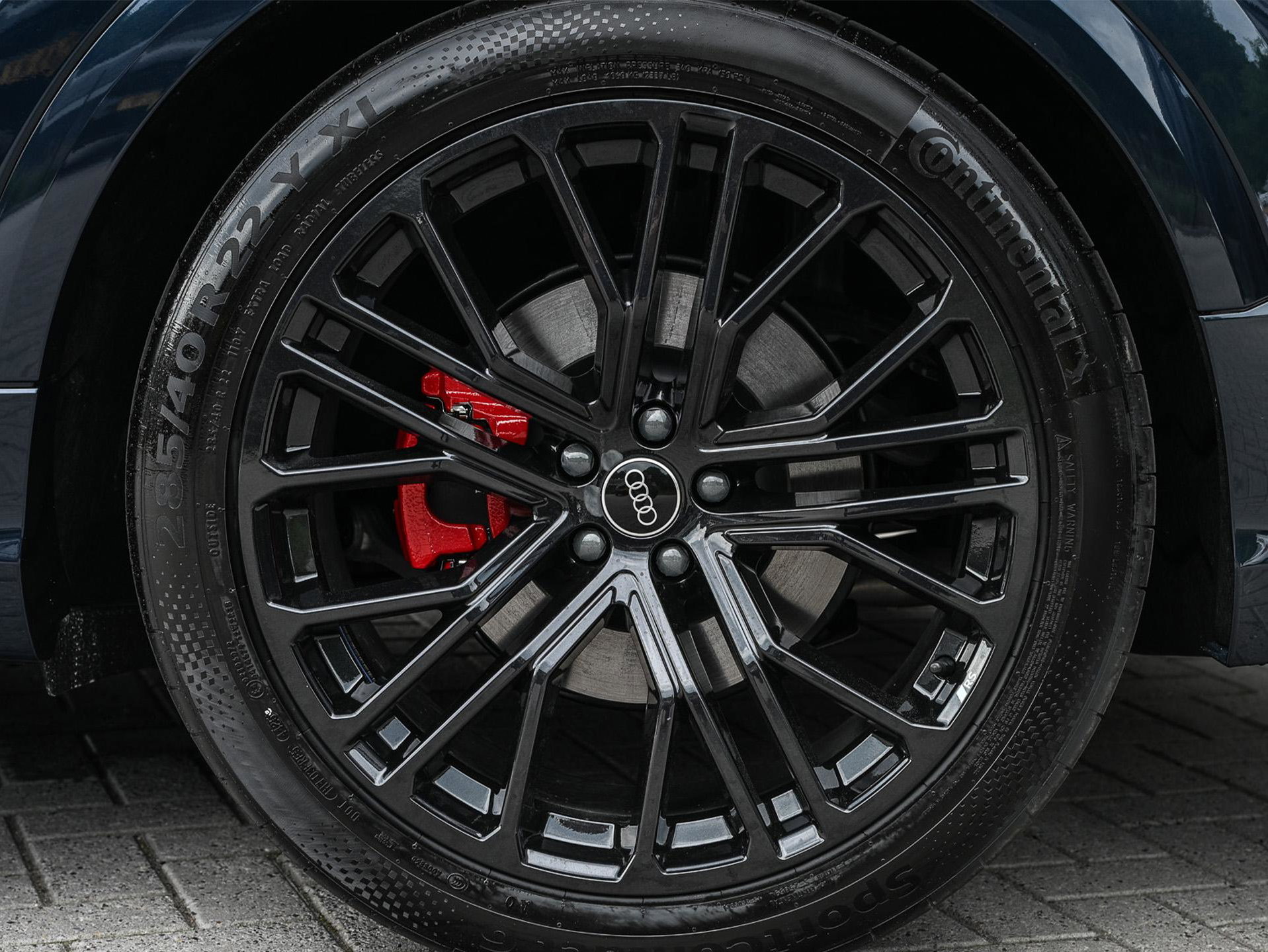 Audi Q8 - 8