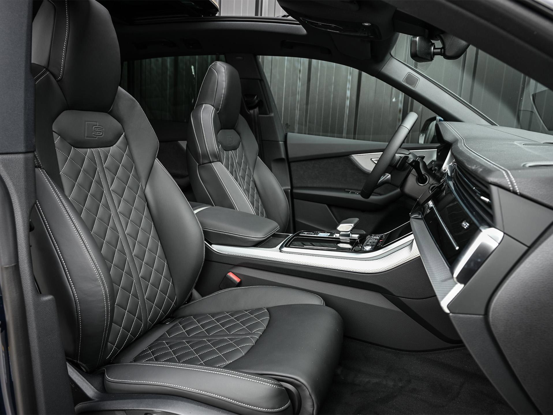 Audi Q8 - 1