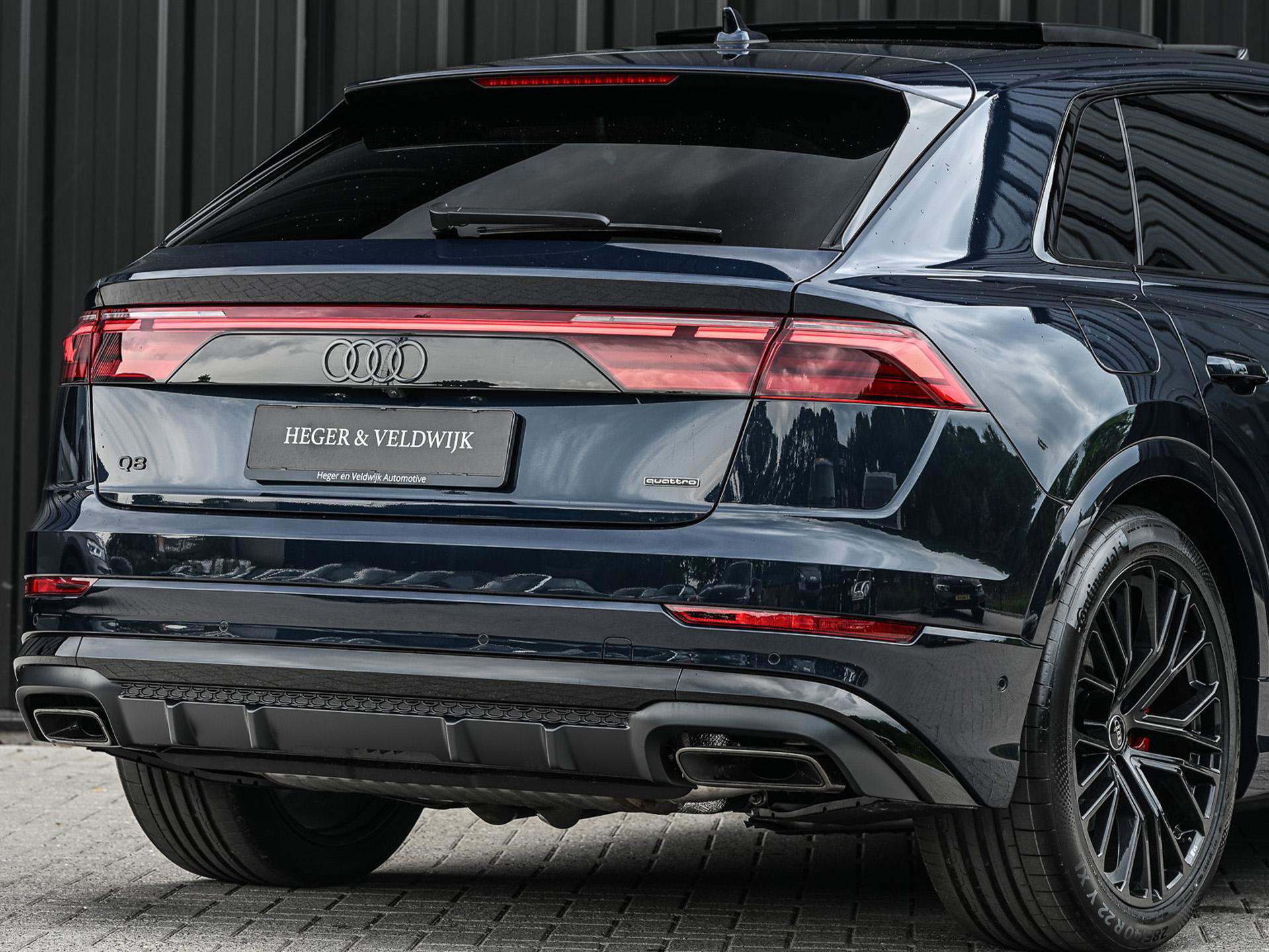 Audi Q8 - 32
