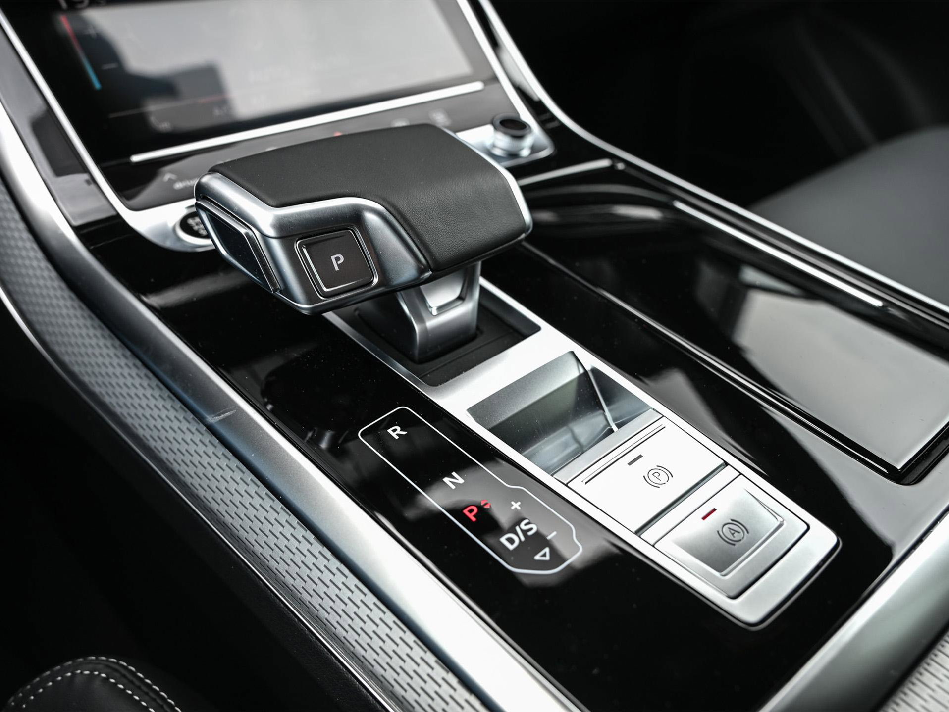 Audi Q8 - 40